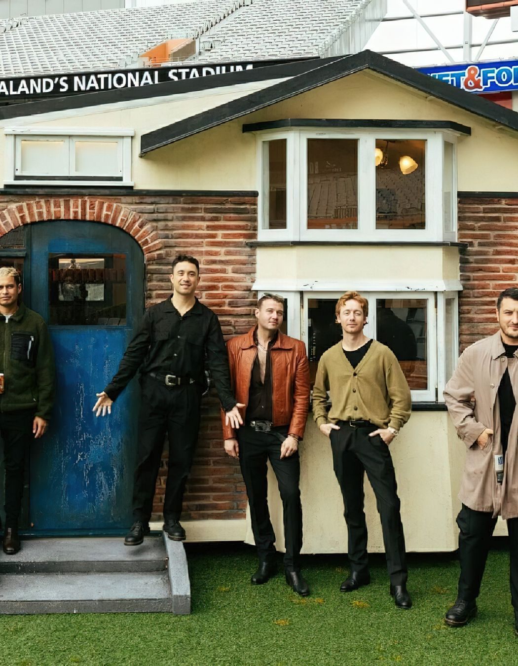 Six60 "Castle Street" Replica Pub