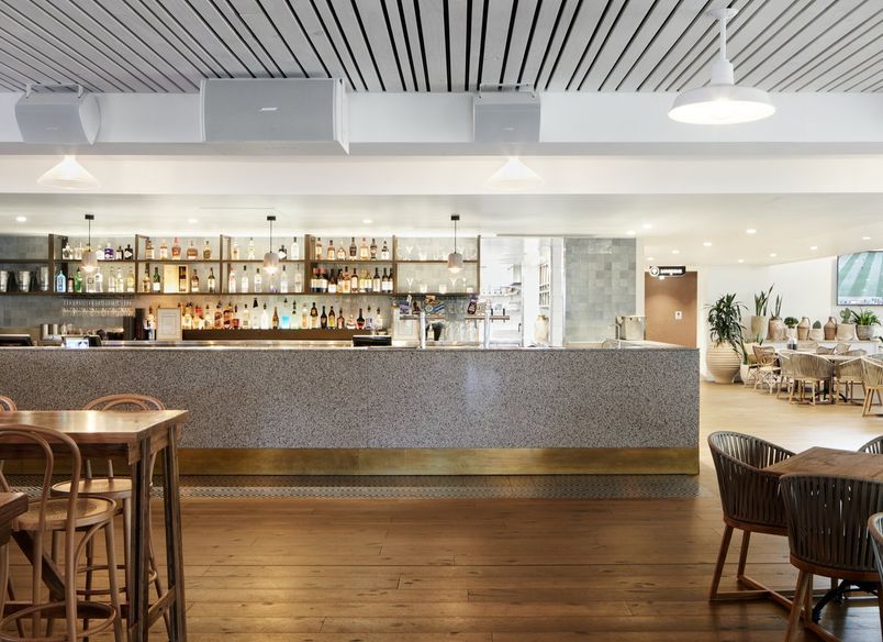 Lone Pine Tavern