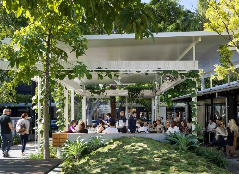 Harvey’s Bar & Bistro