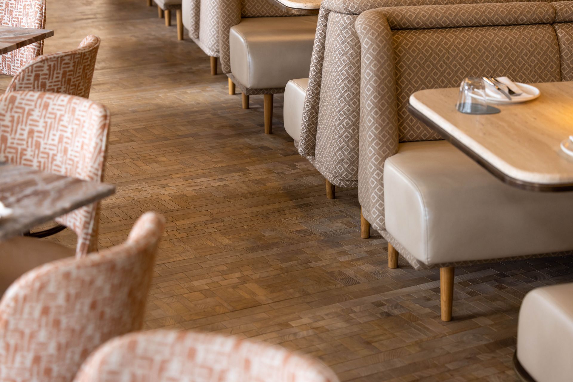Palmer Bar - Natural Foret Oscar Ono Mosaic Flooring