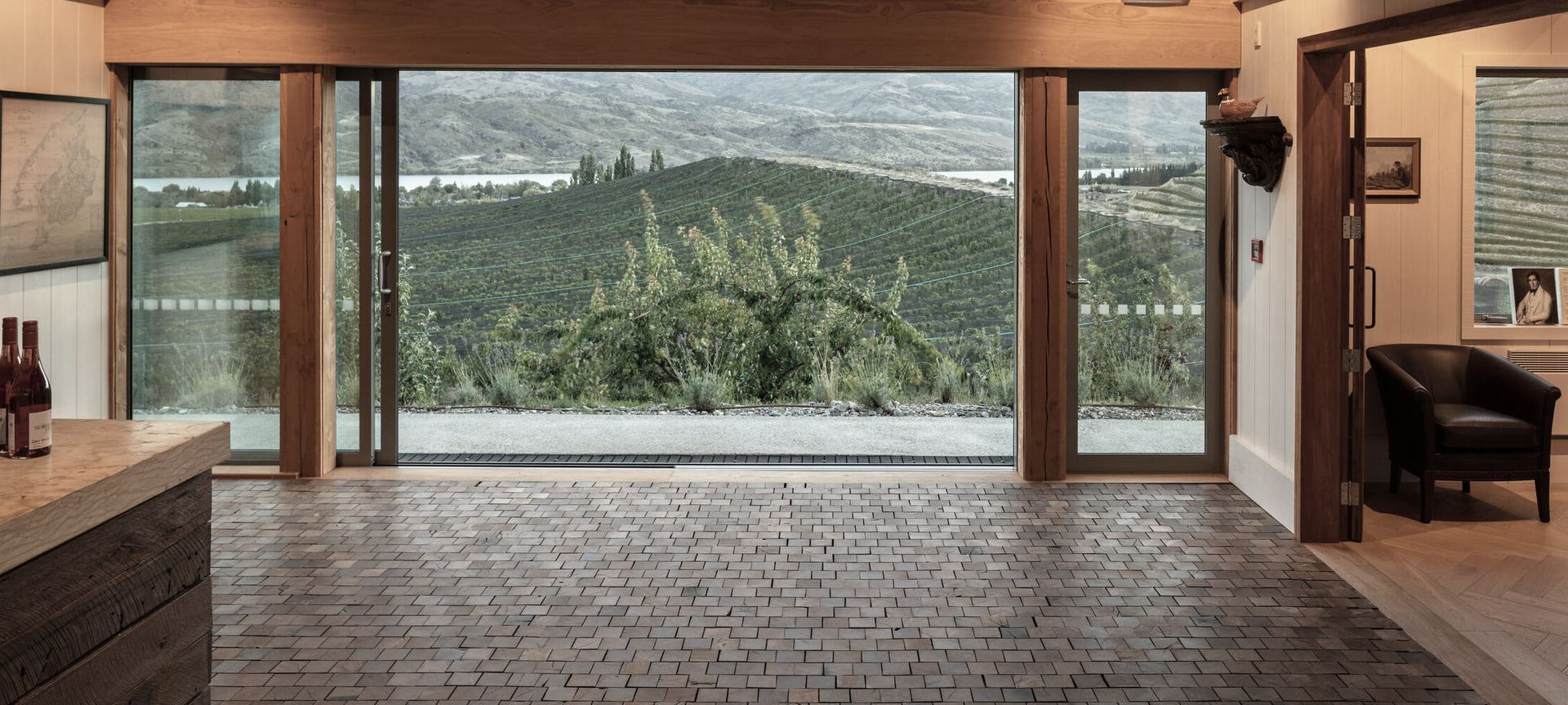 Cobble Floor banner