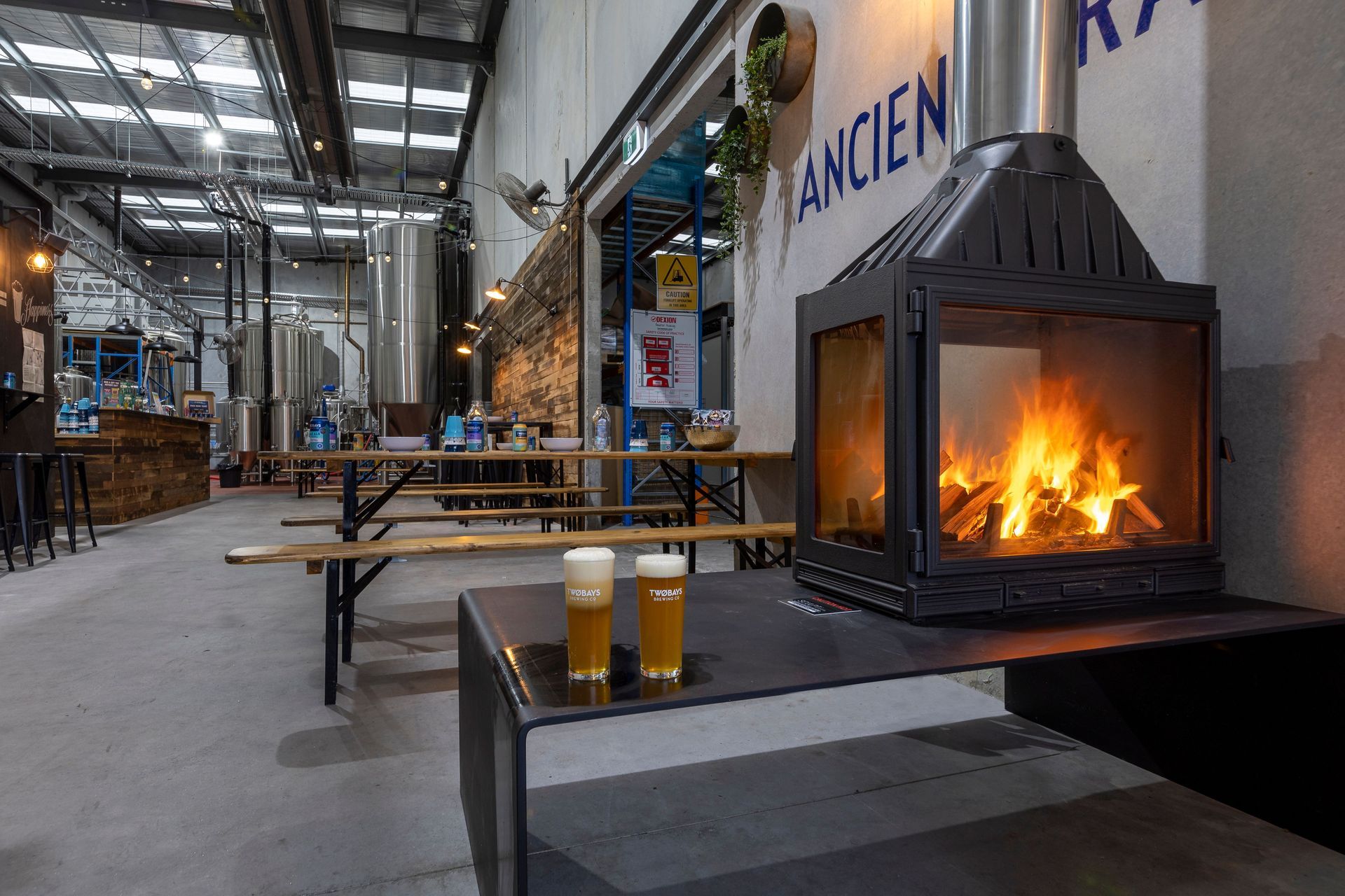 Dromana, VIC - Two Bays Brewery (Seguin Multivision 8000 EPI)