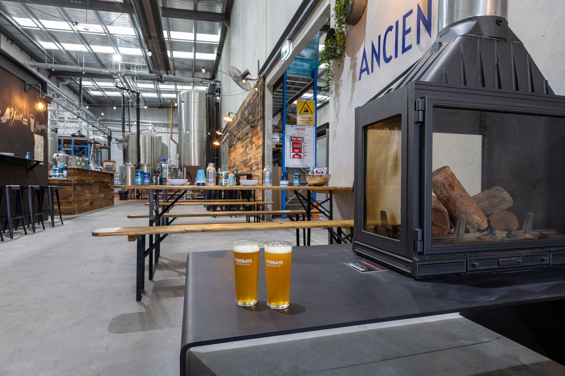 Dromana, VIC - Two Bays Brewery (Seguin Multivision 8000 EPI)