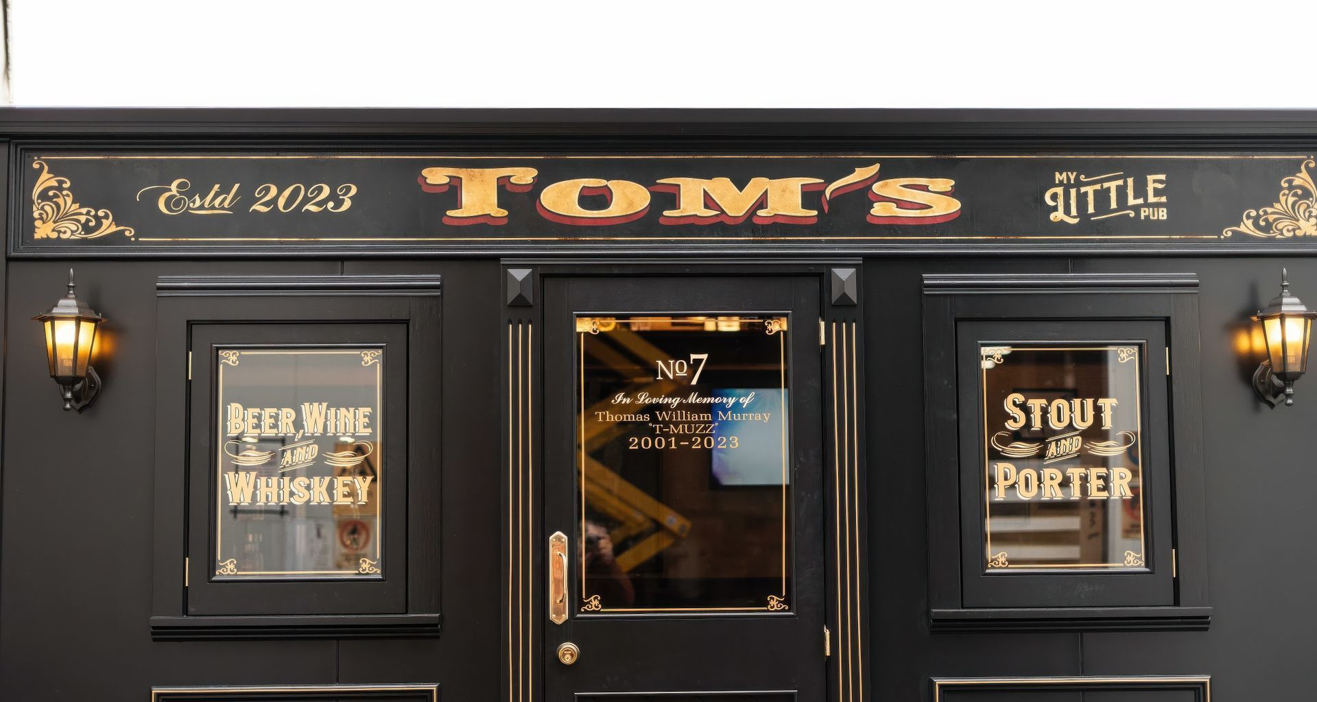 Tom’s banner