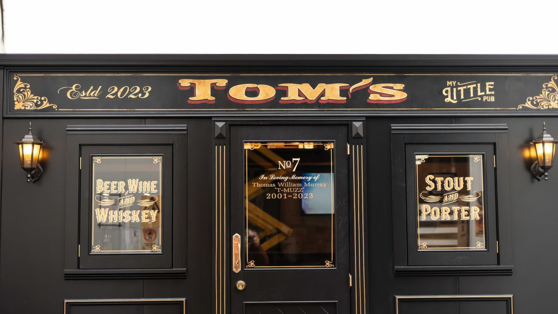 Tom’s banner