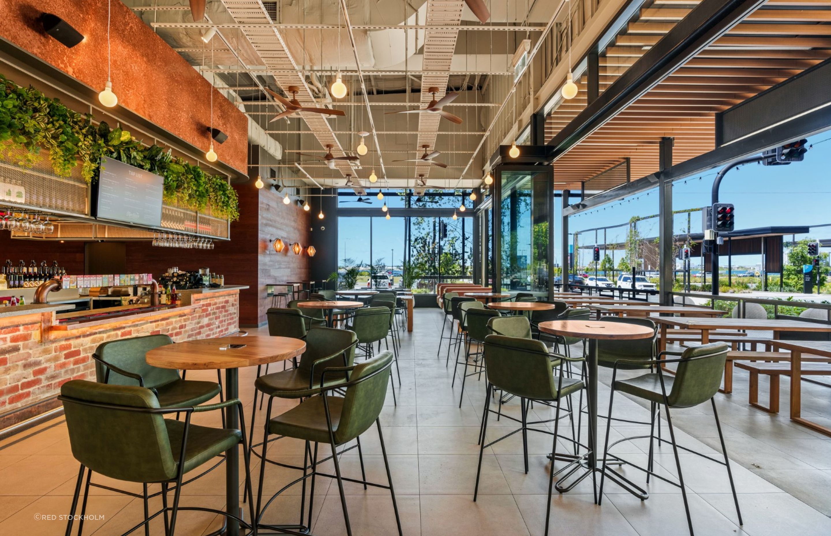 RSSlipstreamSocialHouse1-Large.jpg