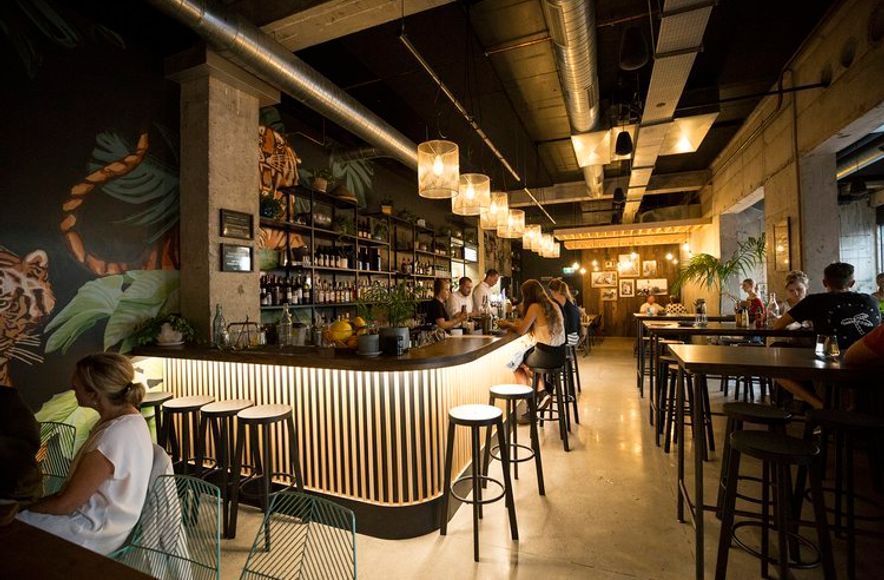 Banh Mi Caphe - Shelving and Signage Backdrop