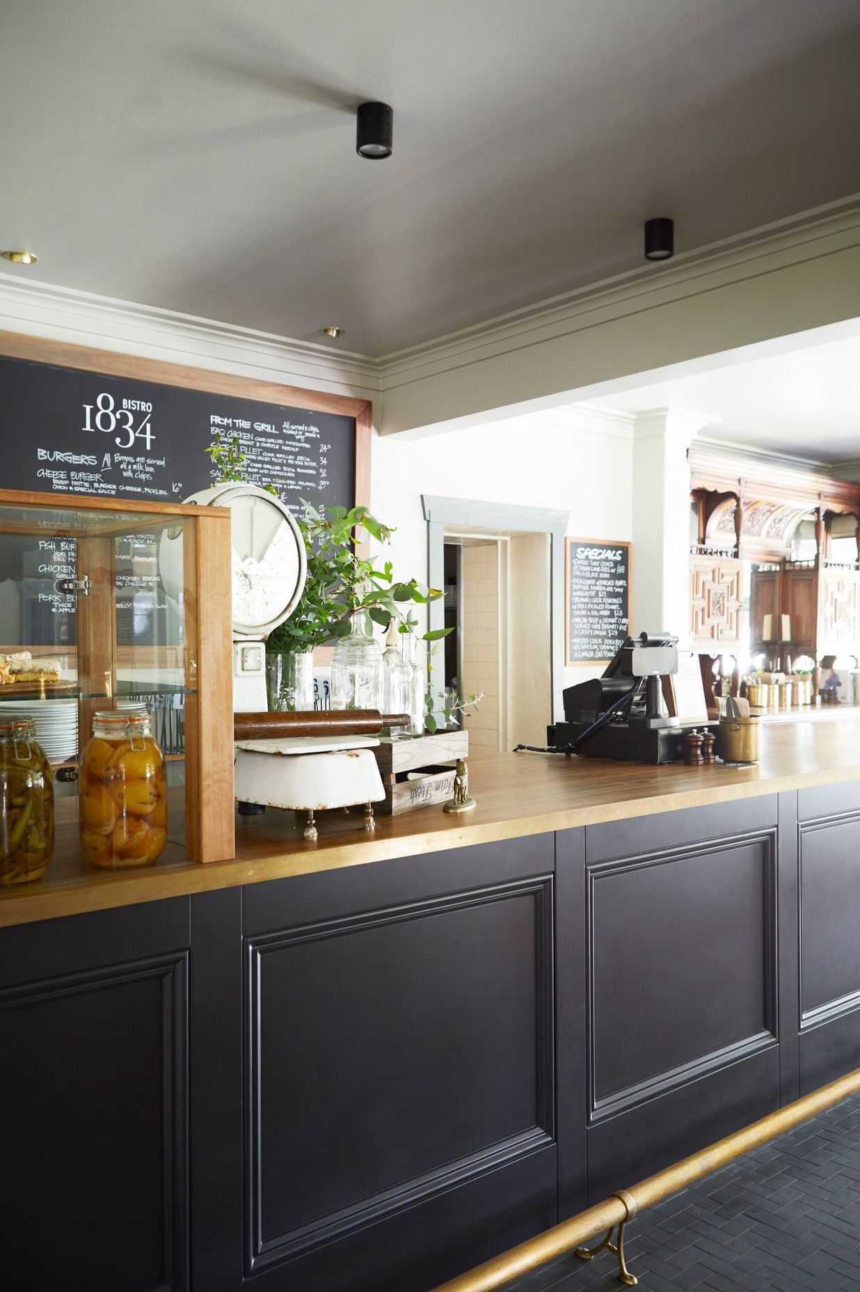 Surveyor General Inn Project