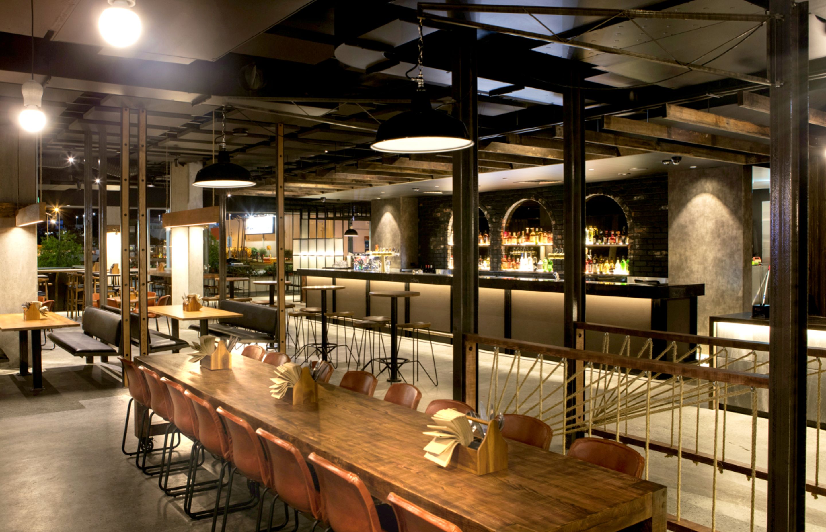 ##&&Uptown Gastropub