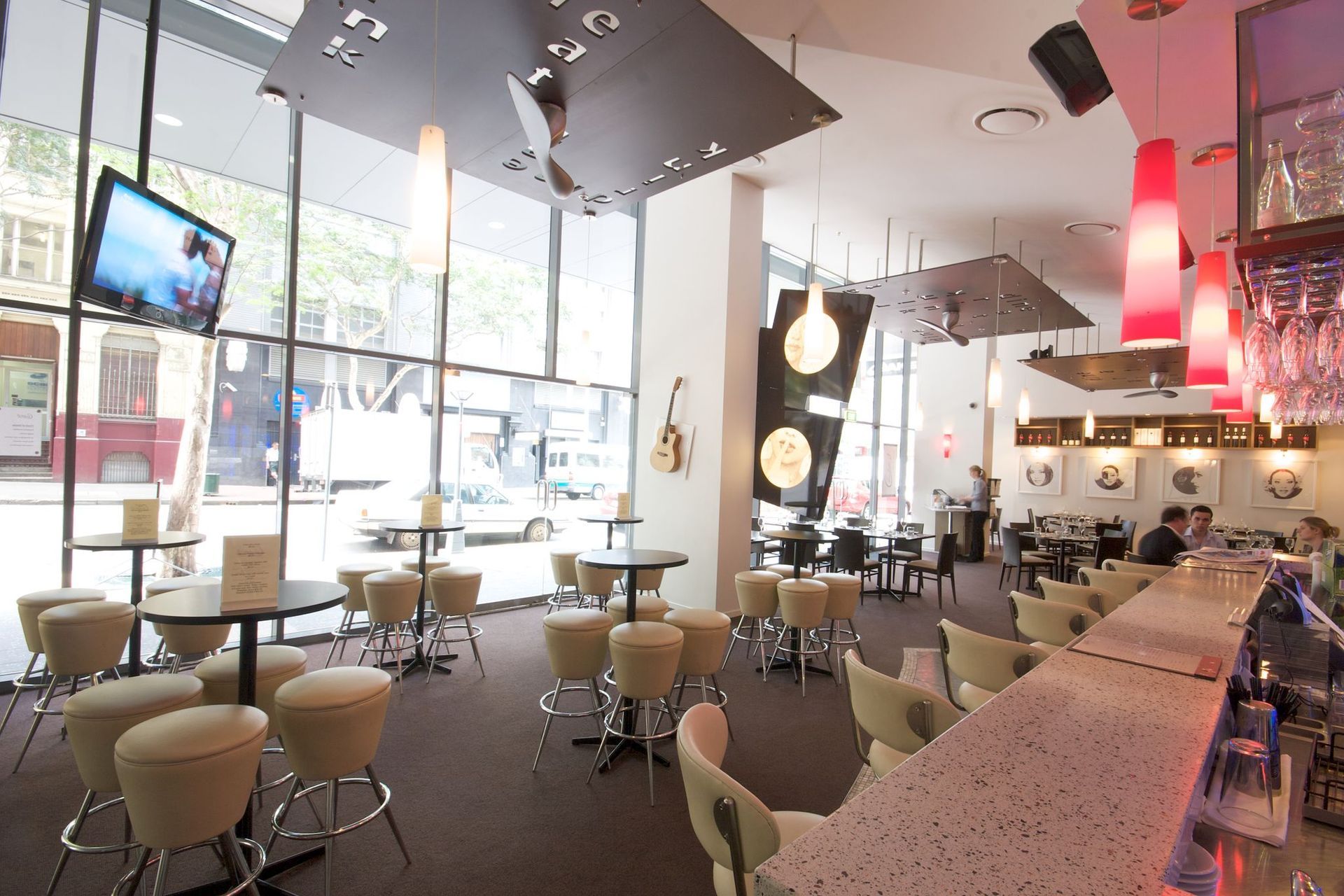 Charlottes Bar and Bistro