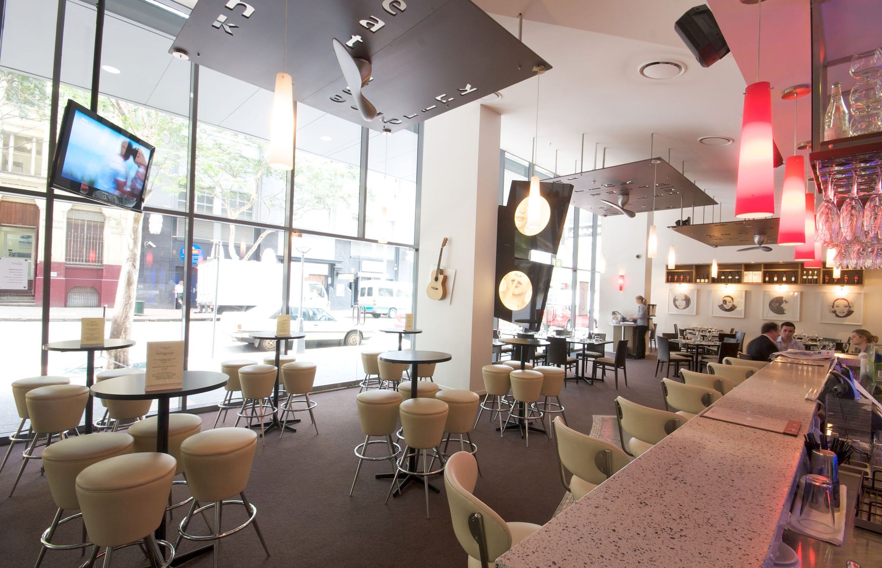 Charlottes Bar and Bistro