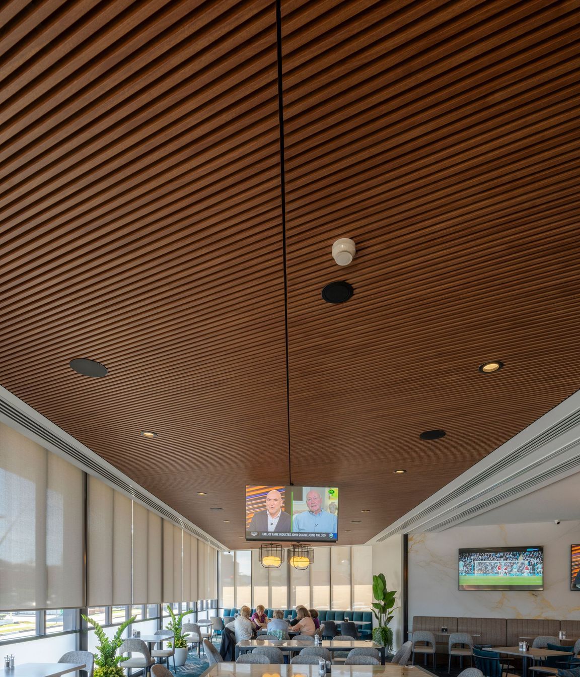 southhurstvillerslpanelshr-8.jpg