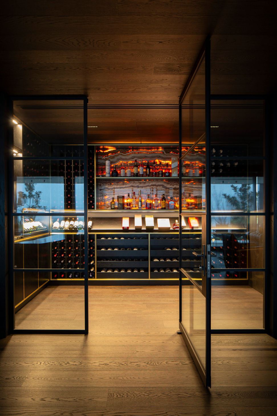 tiger-onyx-backlit-wine-cellar-queenstown-scaled.jpg