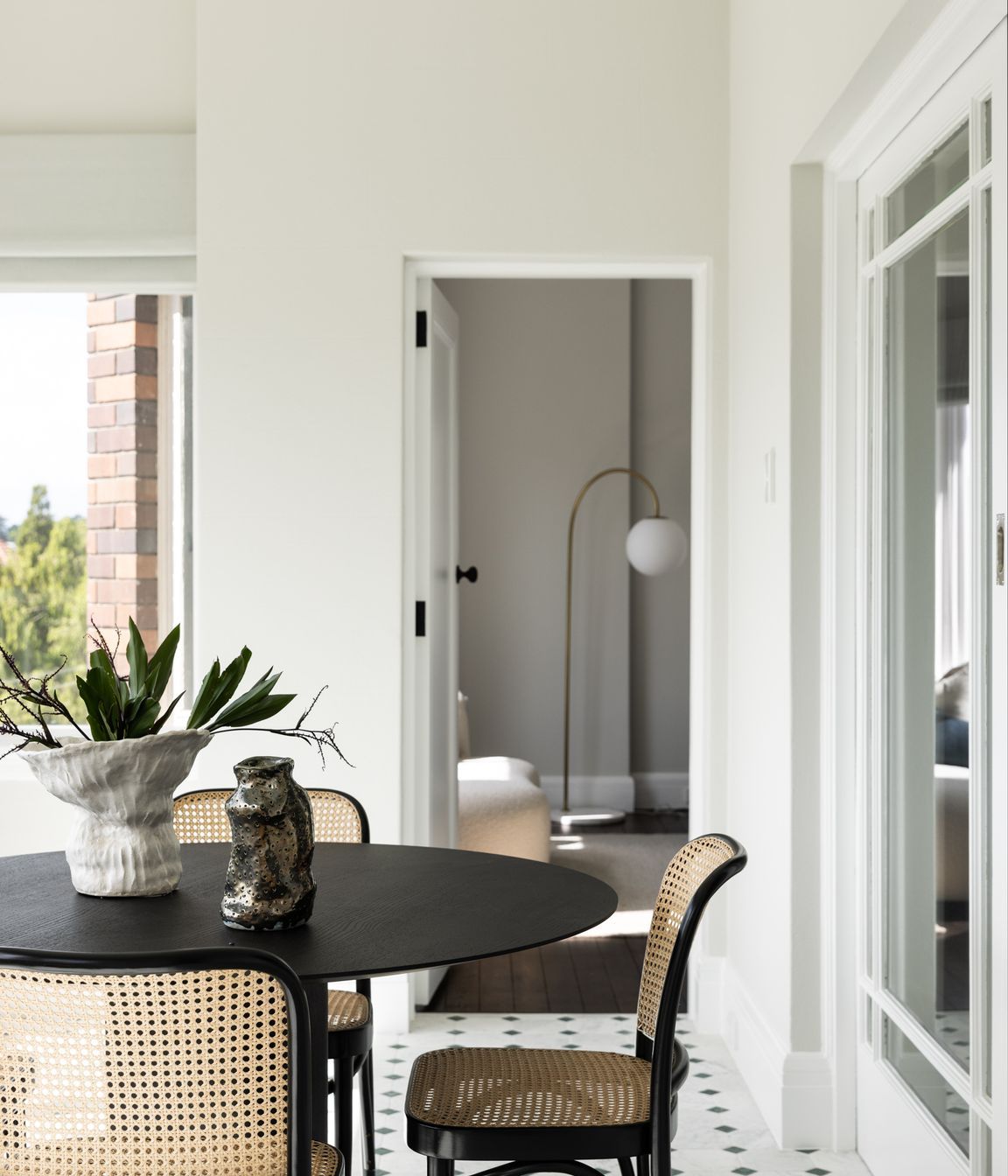 6-ANNIEBOWENedgecliff048.jpg