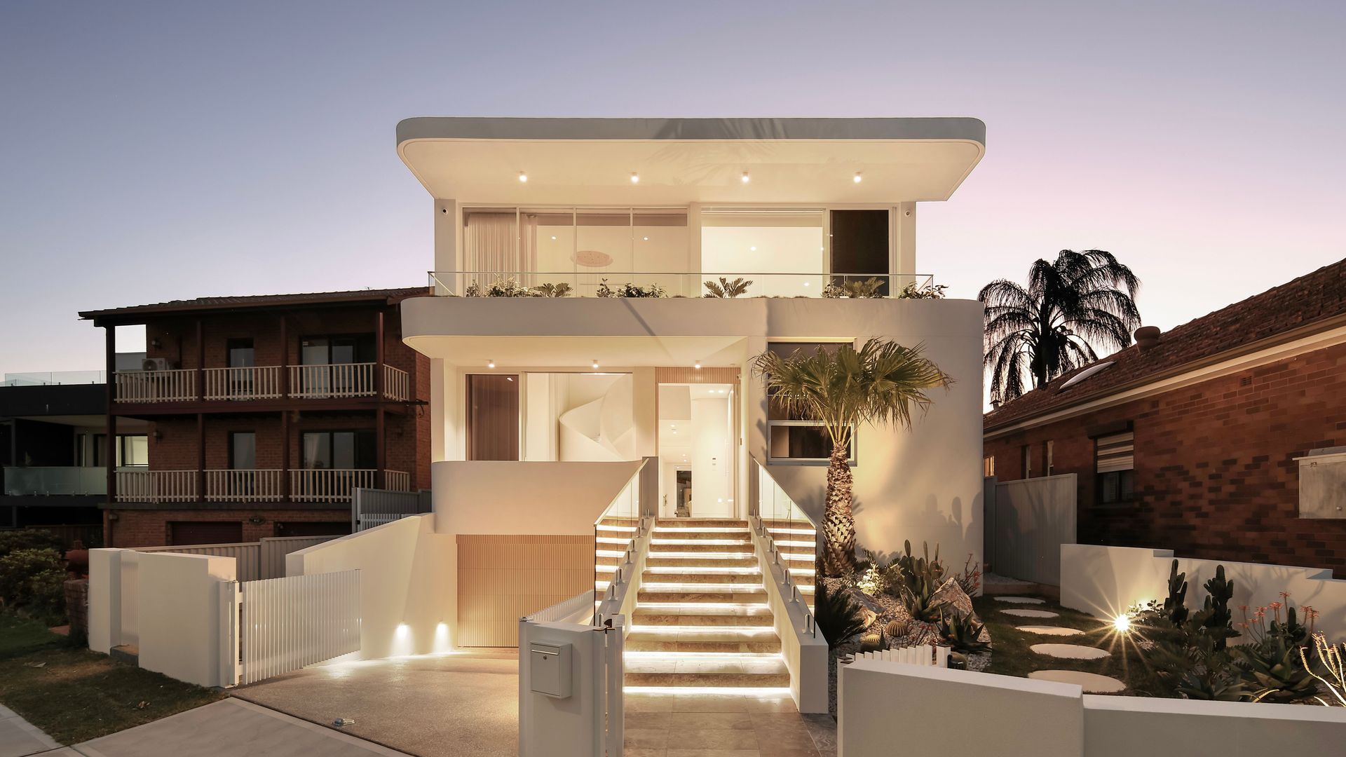 Waterside, Cabarita banner