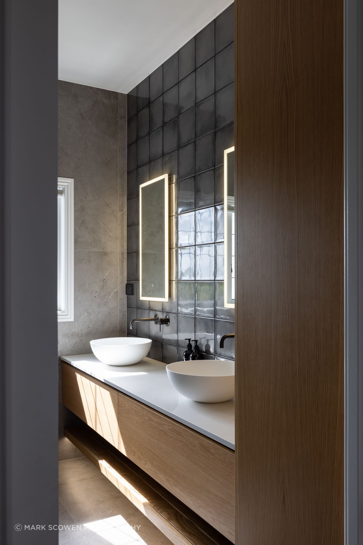 0C6A6756-14-Custom.jpg