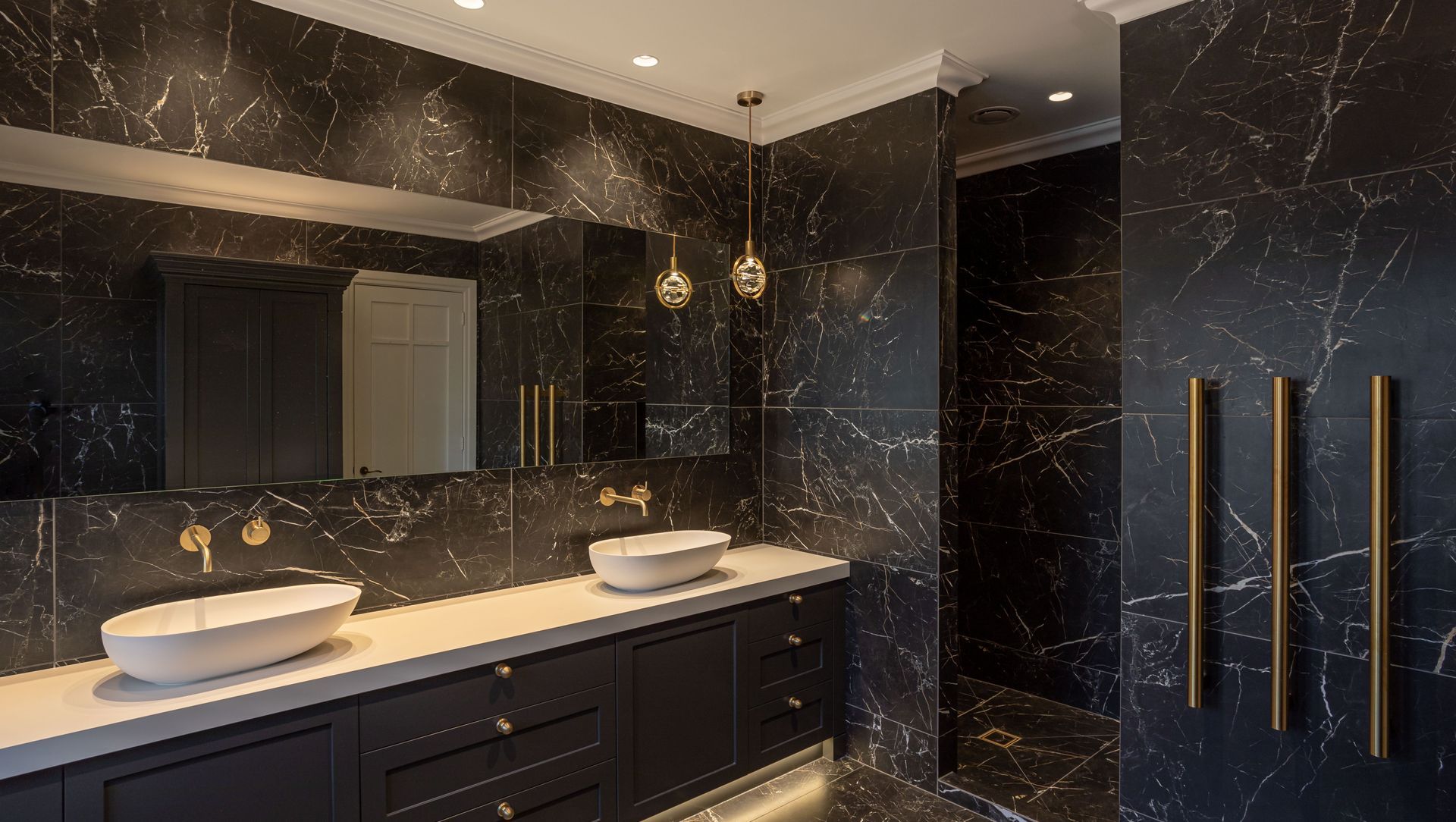 Brass Beauty Bathroom | Michelle Gillbanks banner