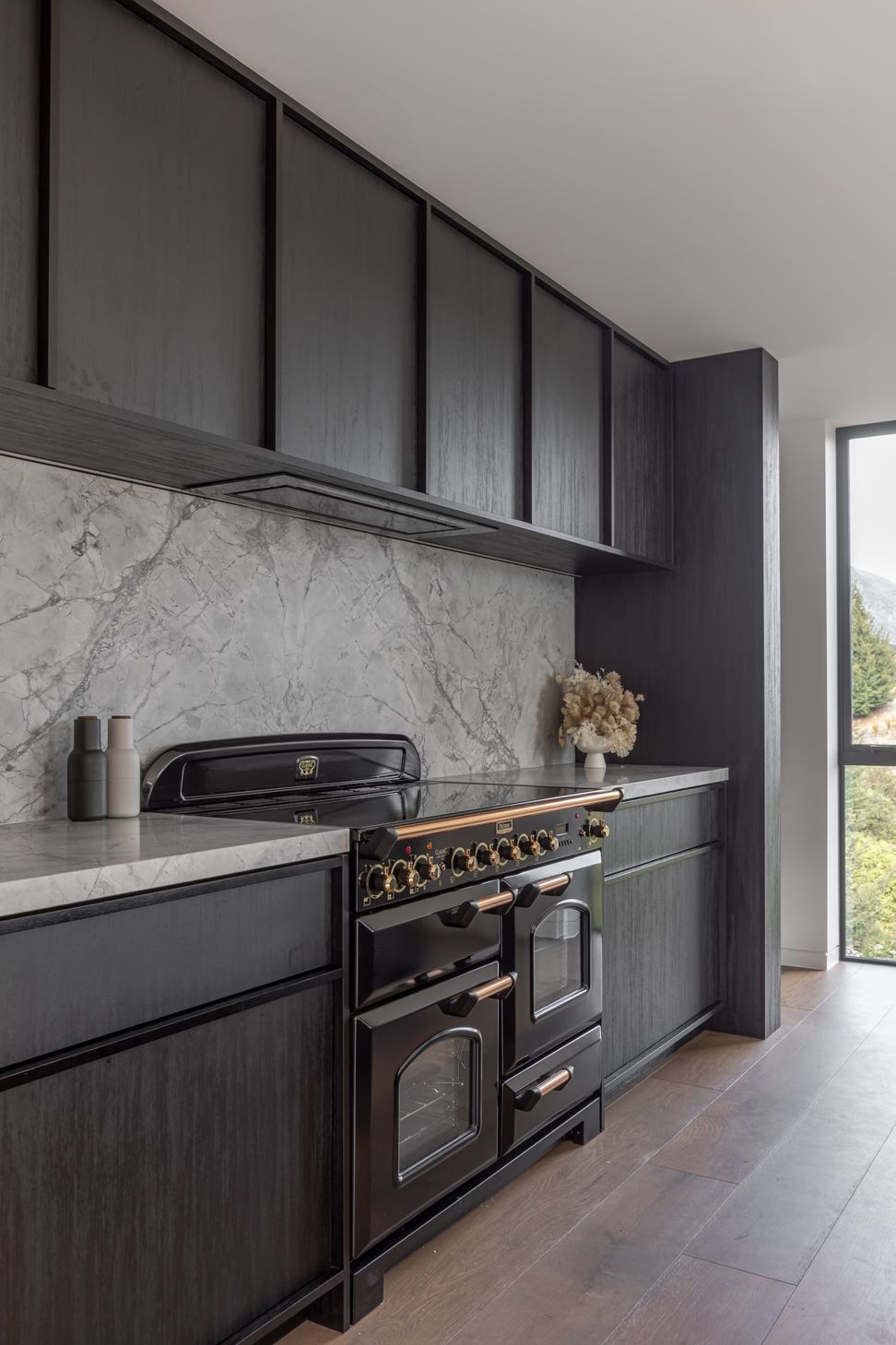 0M5A8413Super-White-Calacatta-Marble-scaled-jpg-ap-compressed.jpg