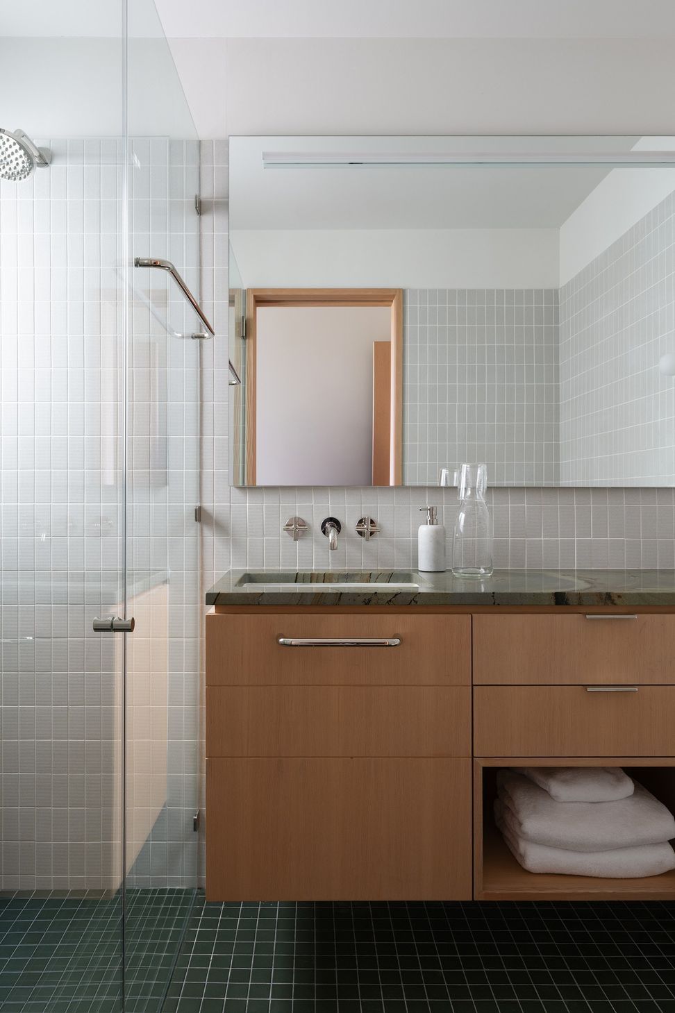 14WestLakeHillsPhoenixCuppettKilpatrickArchitectureandInteriorDesignAustinATXArchitectsatx-architecture-phoenix-modern-bathroom-floating-vanity.jpg