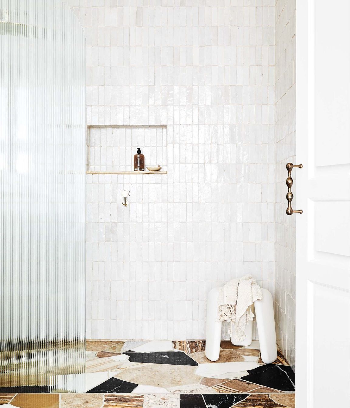 1646630753380crazy-tile-shower-scaled-v2.jpg