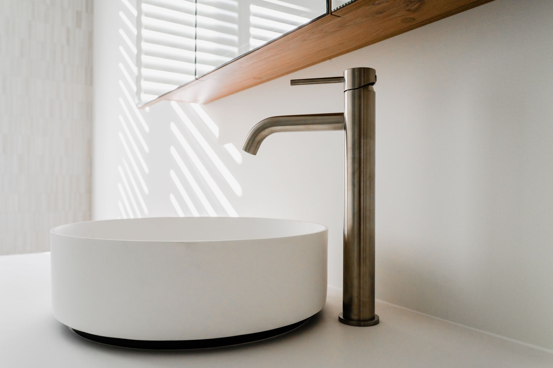 Main Bathroom.  Interior Design + Colours: Kelly @ Archi Build Ltd - Wanaka.