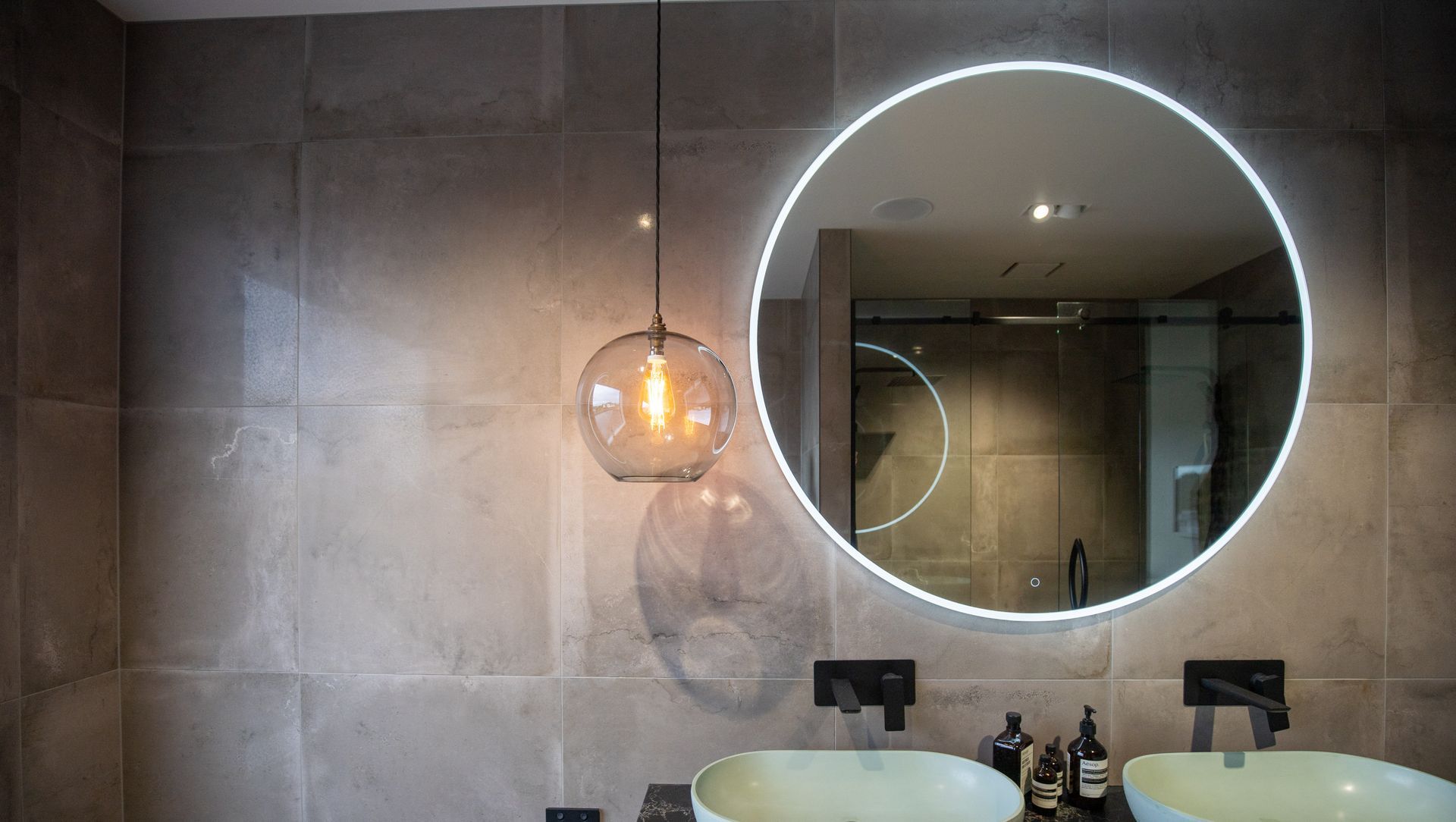 Bathroom - Interior banner