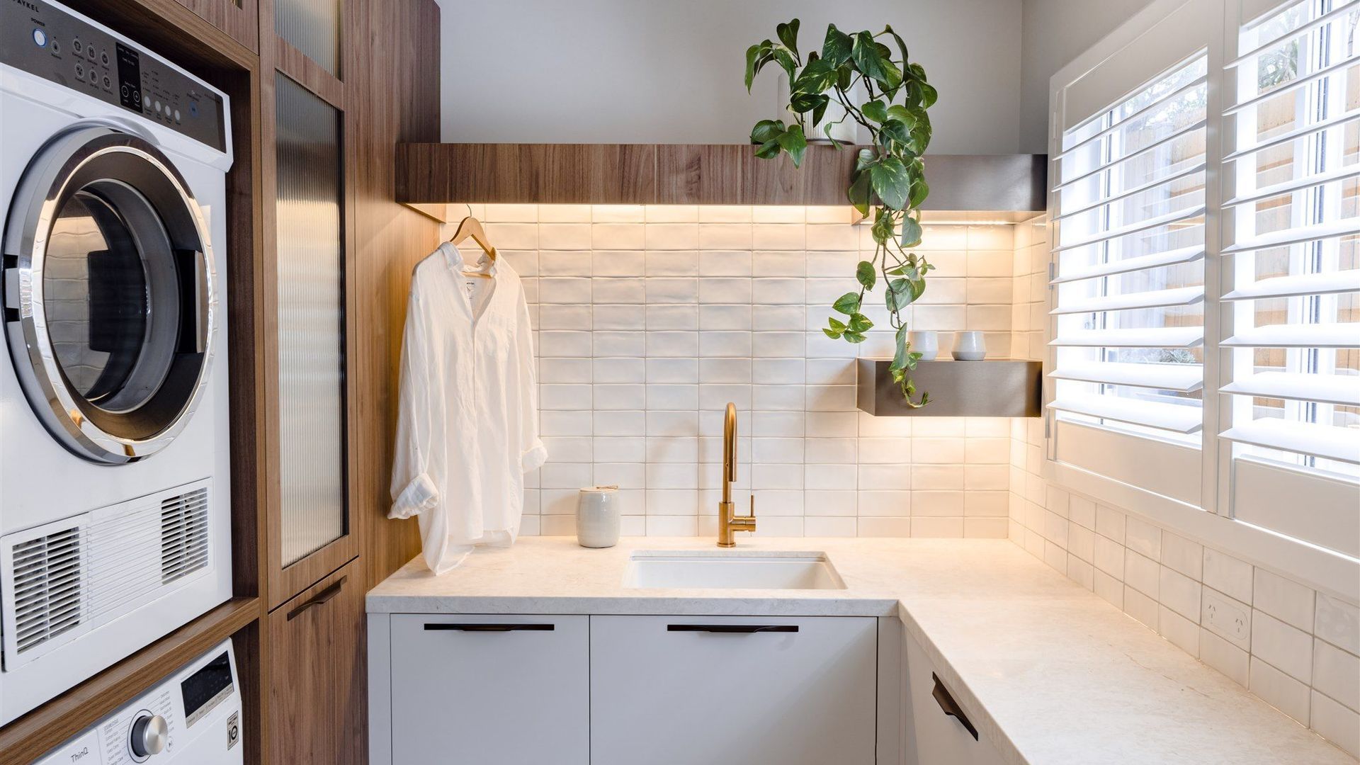 Eureka Residence: Laundry Transformation video