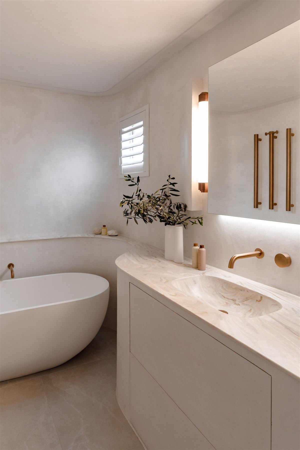 20230403BirdblackDesign49WollongongStreetShellharbour0203.jpg