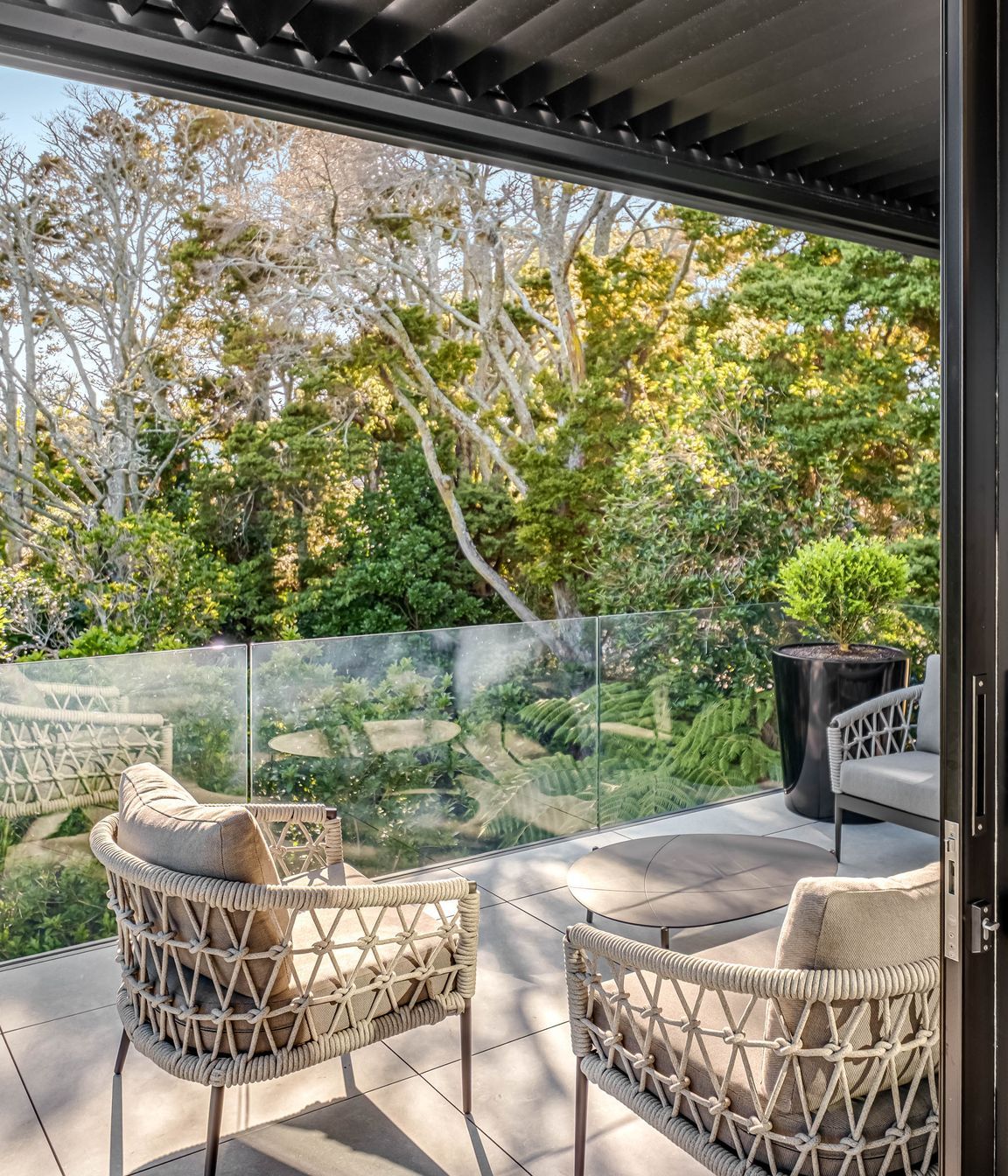 2025-02-26-HAL-MELLONS-BAY-HOUSE-23.jpg