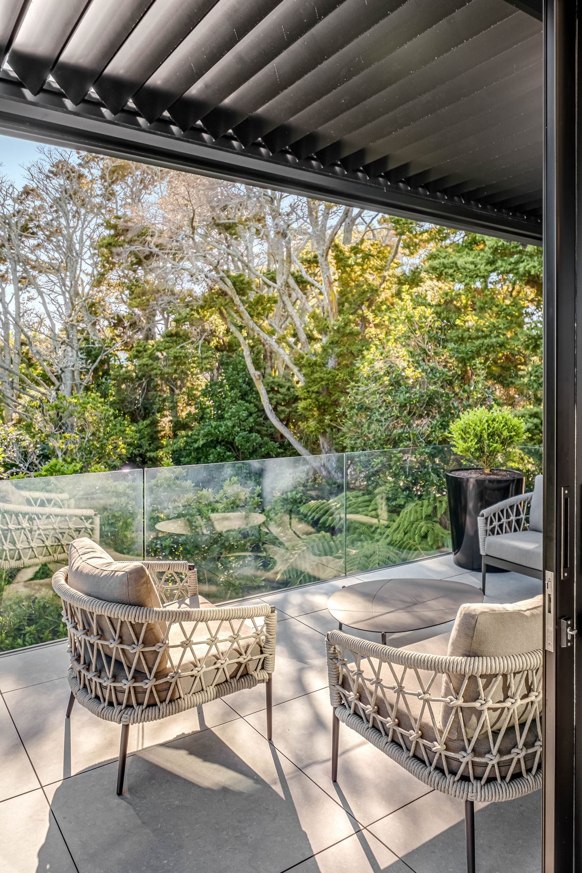 2025-02-26-HAL-MELLONS-BAY-HOUSE-23.jpg