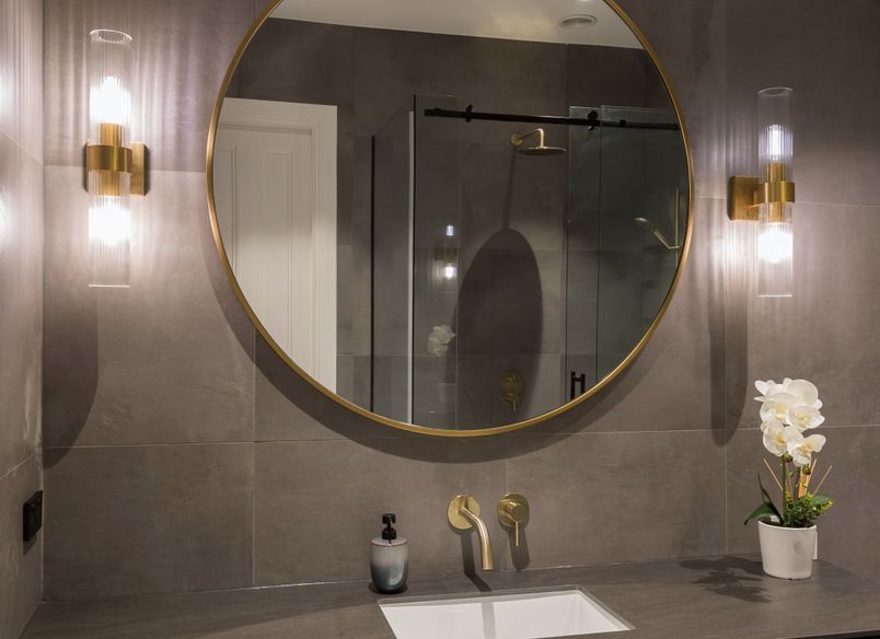 Georgina Street, Freemans Bay, Main Bathroom