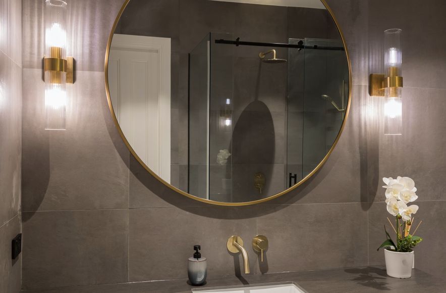 Georgina Street, Freemans Bay, Main Bathroom