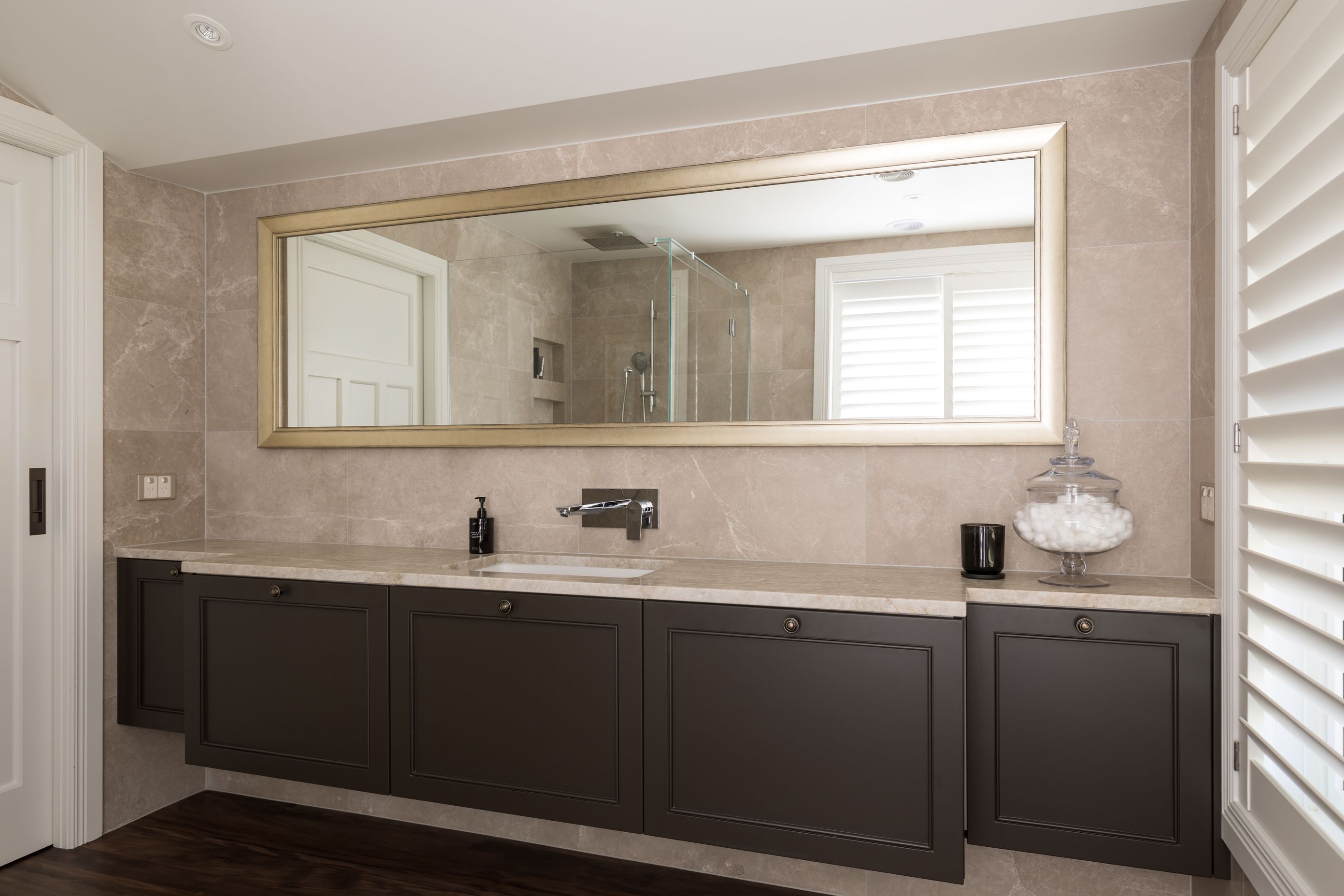 Lucerne road, Remuera, Ensuites
