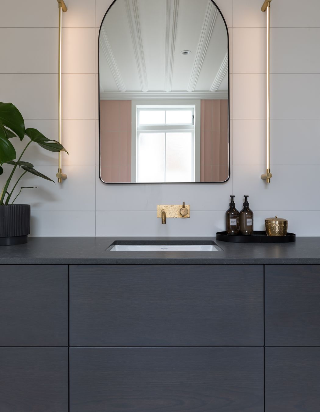 Milton Road, Family Bathroom