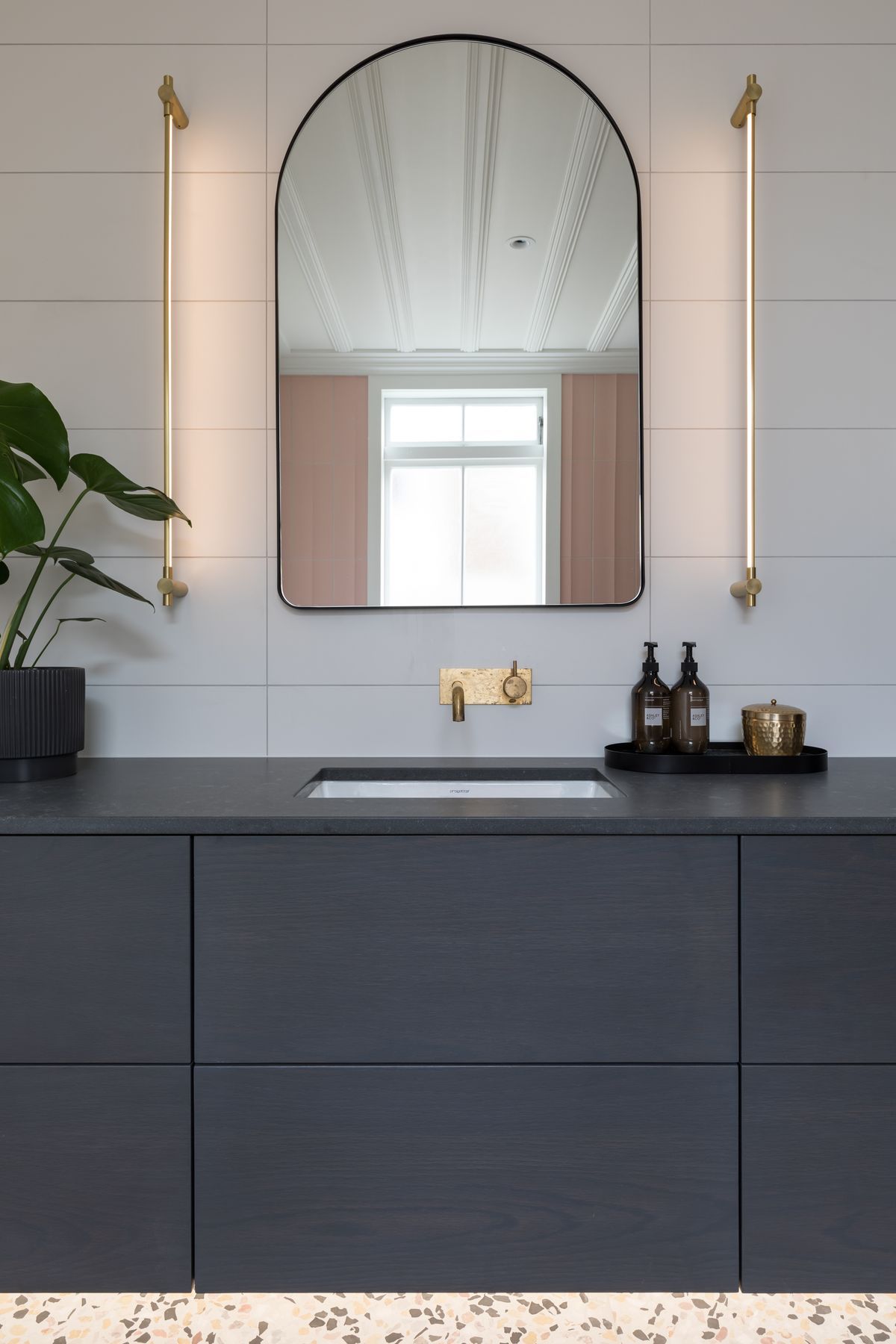 Milton Road, Family Bathroom
