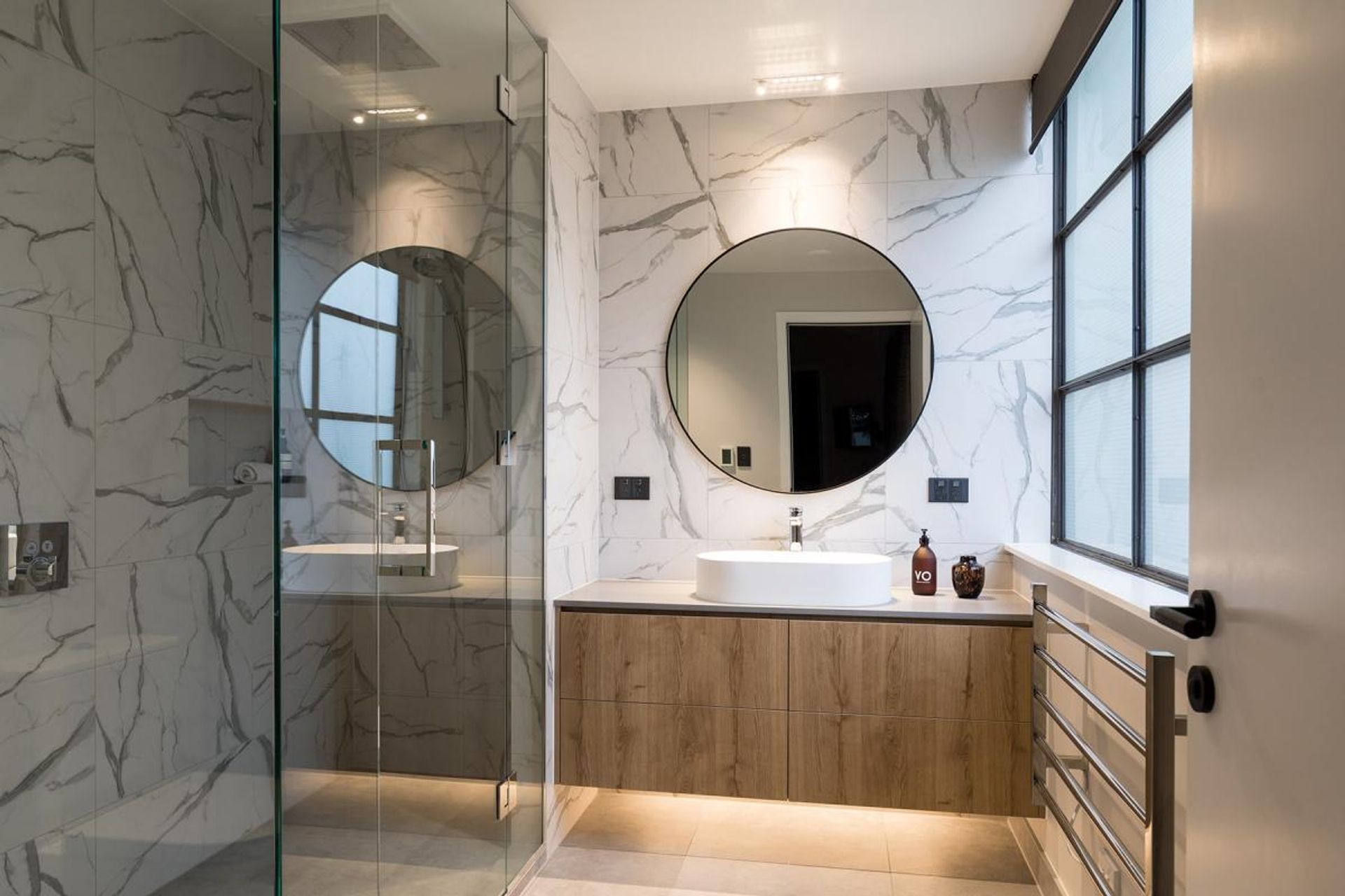 Waterloo Quadrant Apartment