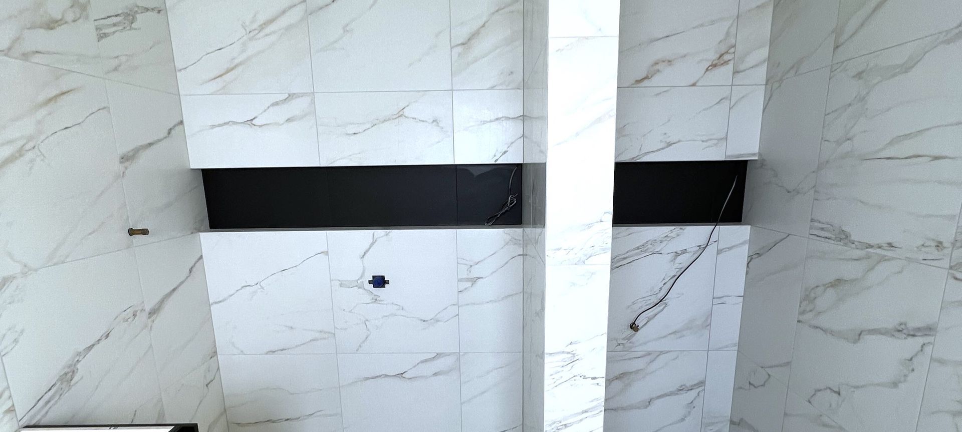 Damn Good Tiling banner