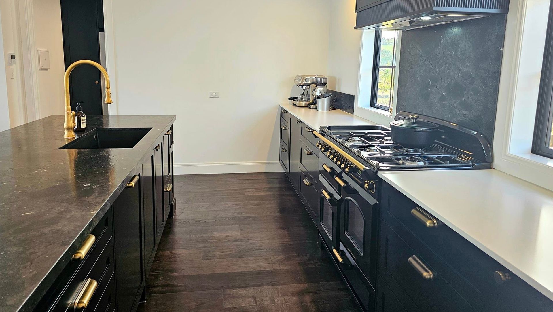 WELLSFORD KITCHEN, SCULLERY & BATHROOMS banner
