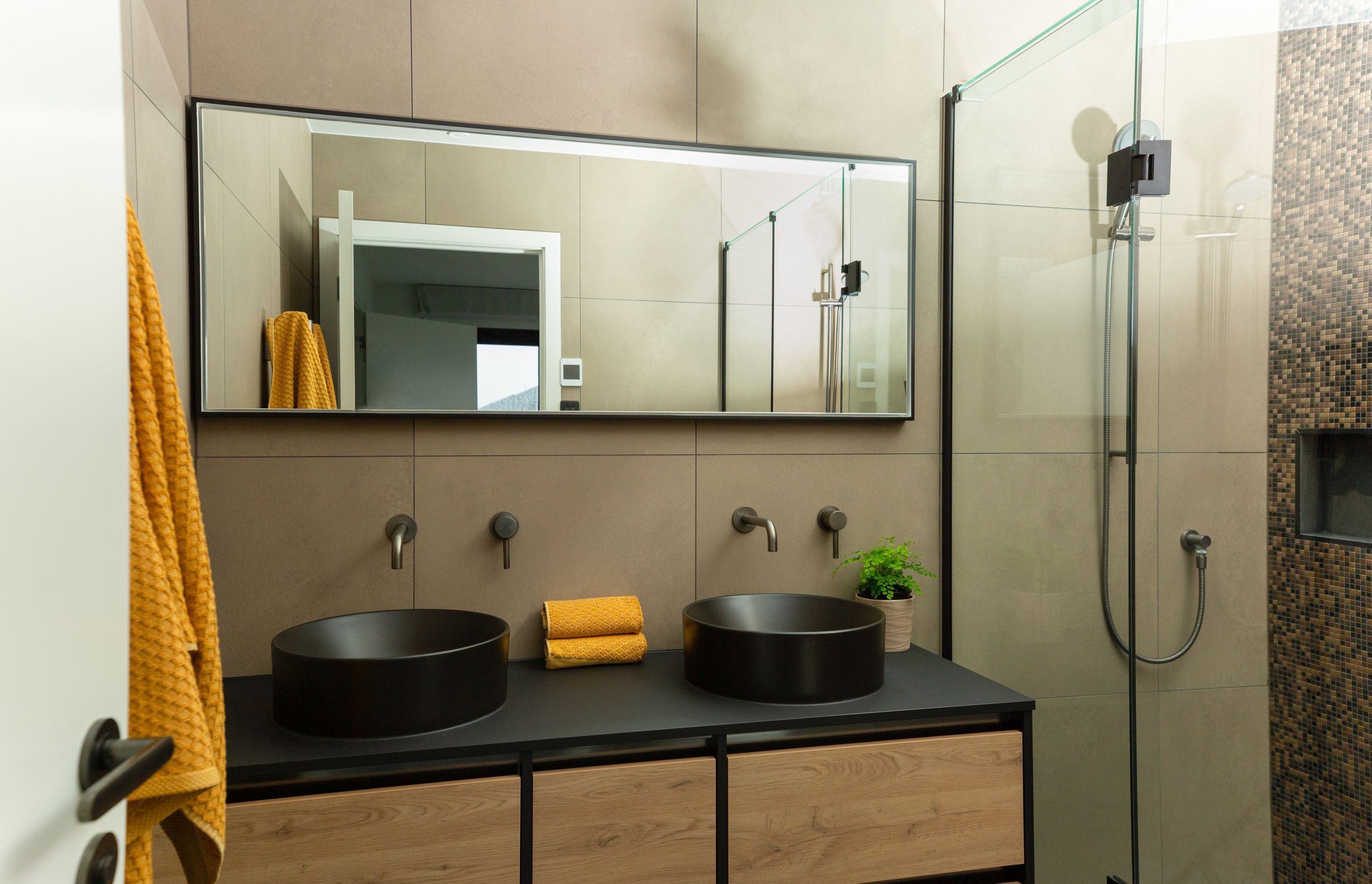 Master Ensuite