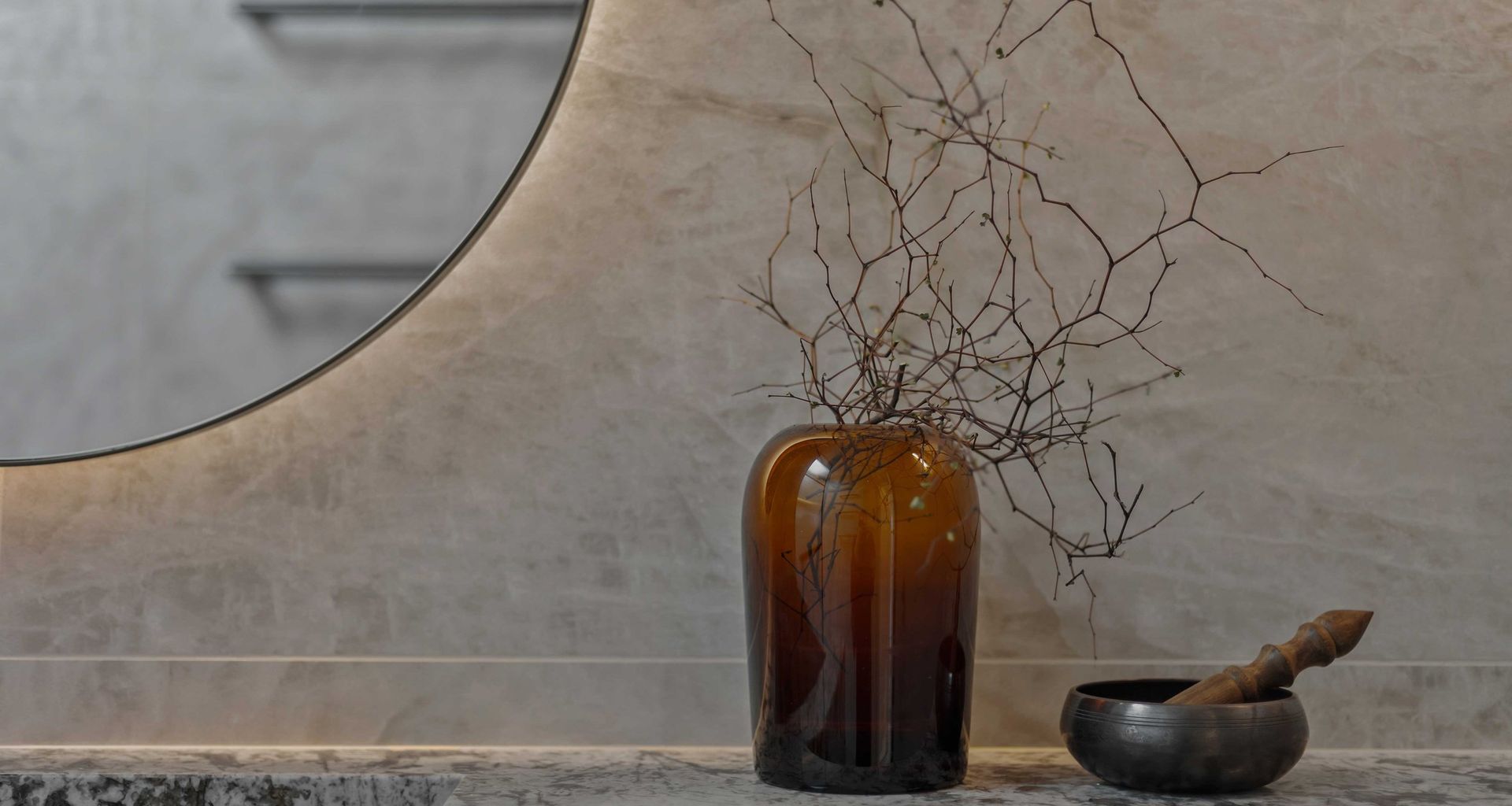 Parkview Penthouse | Main Bathroom banner