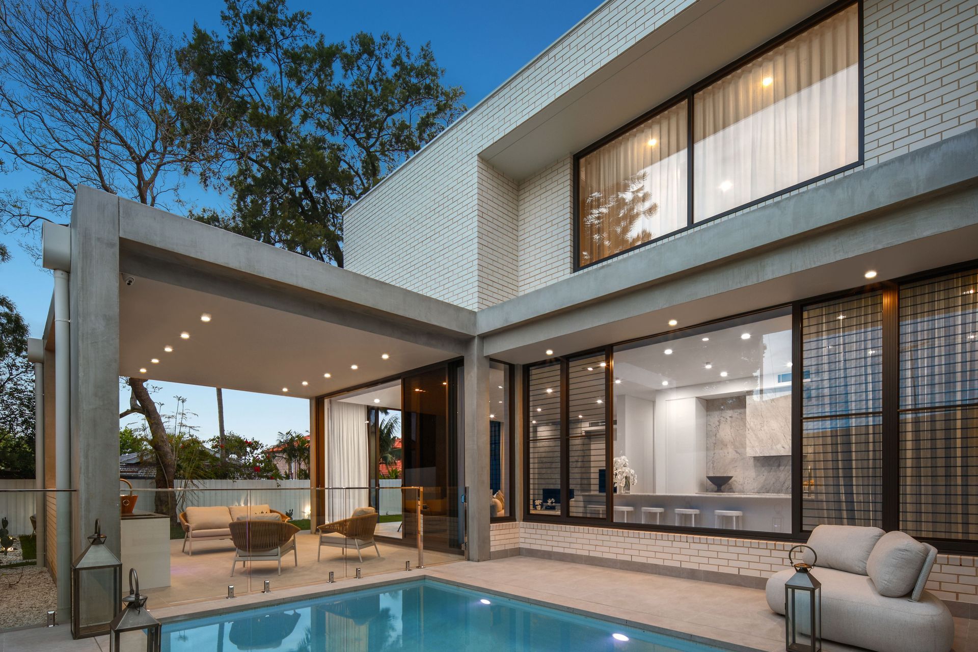 8SydneyStConcordHighExterior1-2.jpg