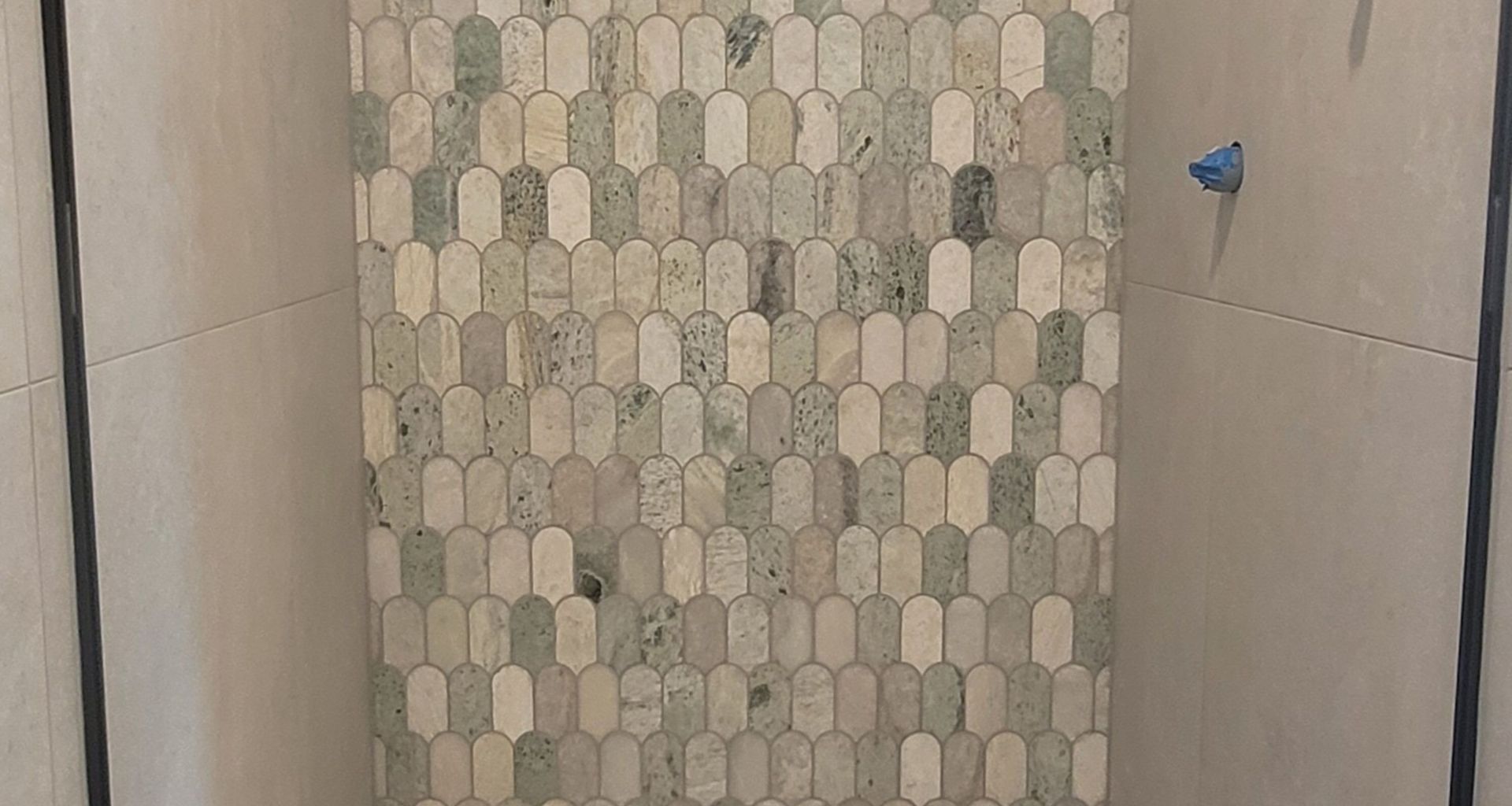 Damn Good Tiling - bathroom mosaic tiling w niche banner
