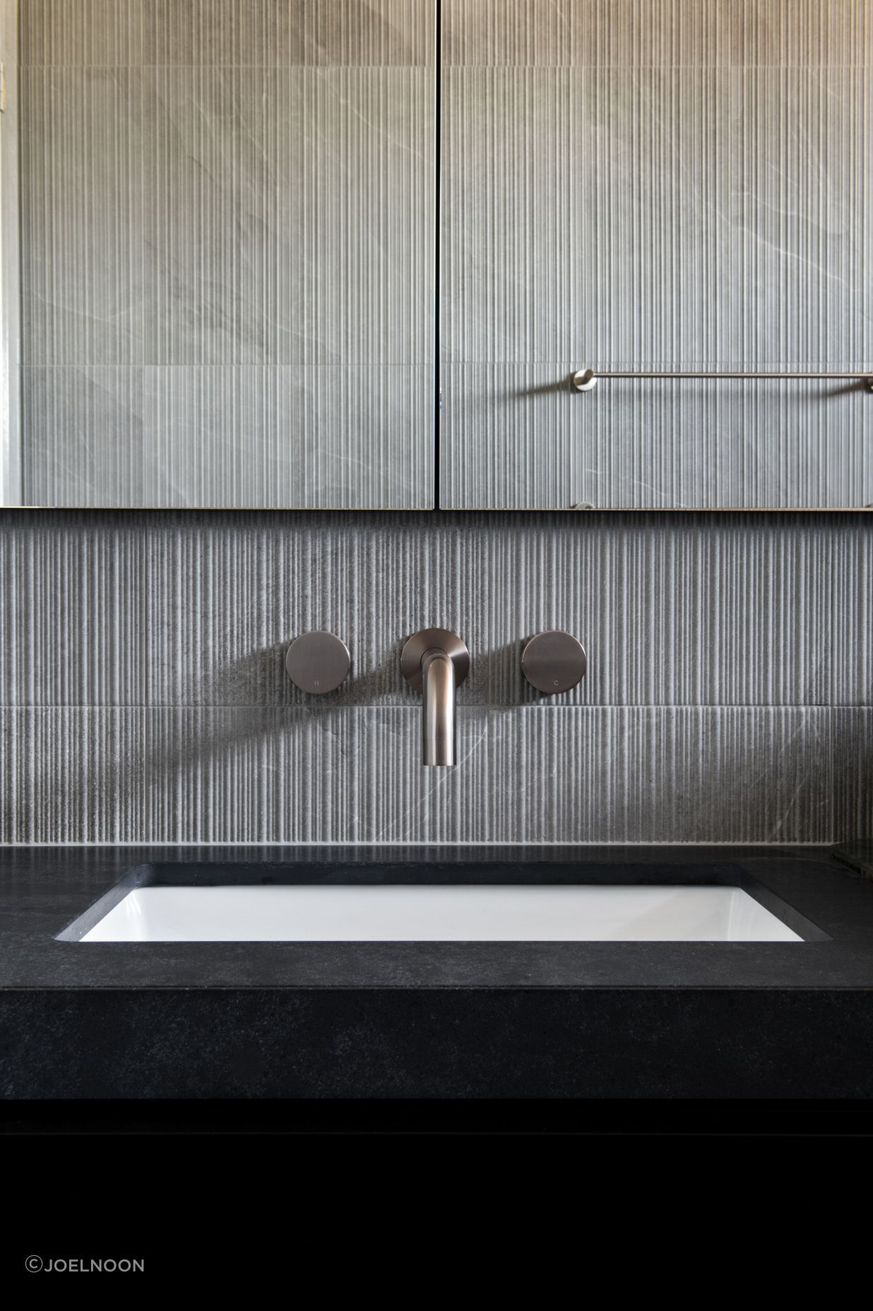 9GlanfieldStreetNorthcoteVDS057.jpg