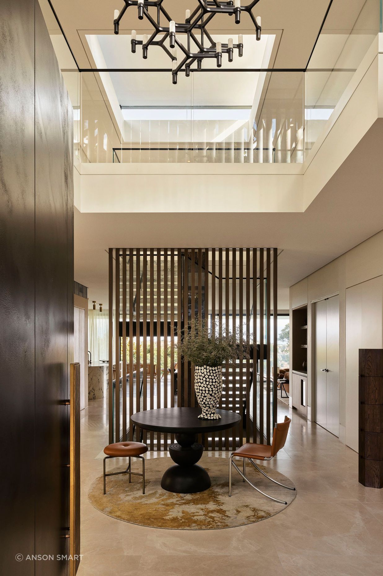 AKIDBOSSKambalaHouse070624081.jpg