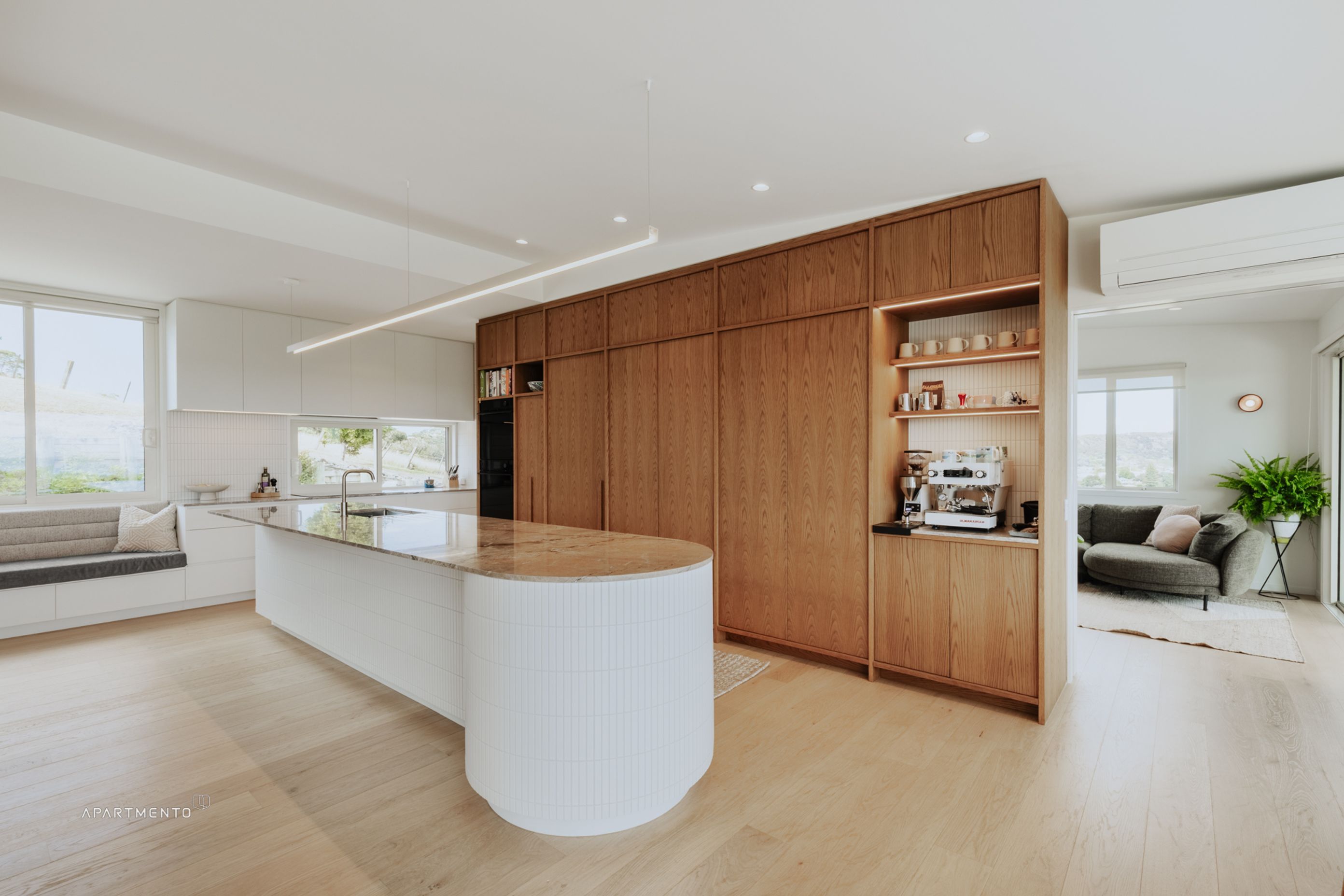 AMArchitectsWaihekeMCrawfordMCP1118-HDR.jpg