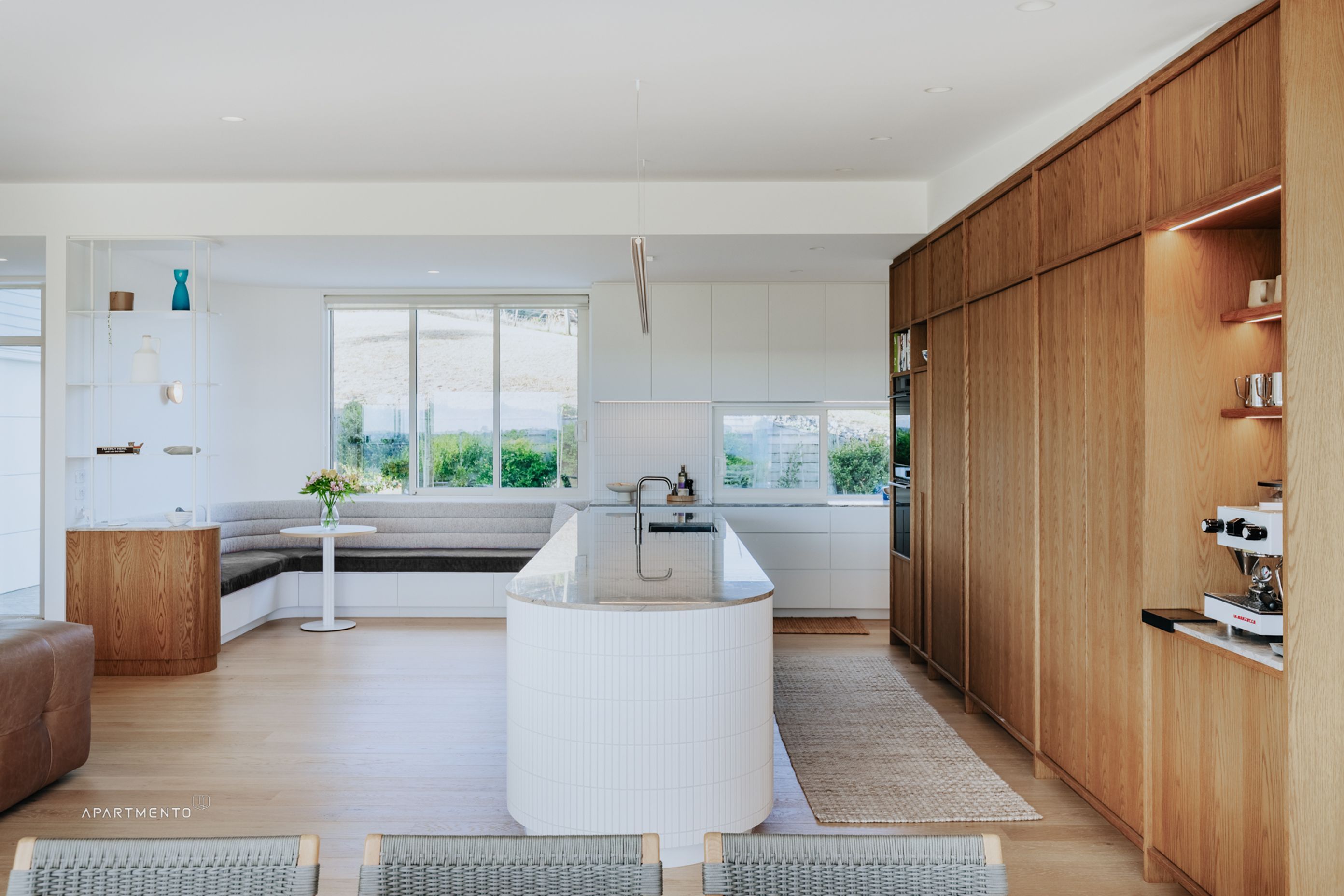 AMArchitectsWaihekeMCrawfordMCP1409-HDR.jpg