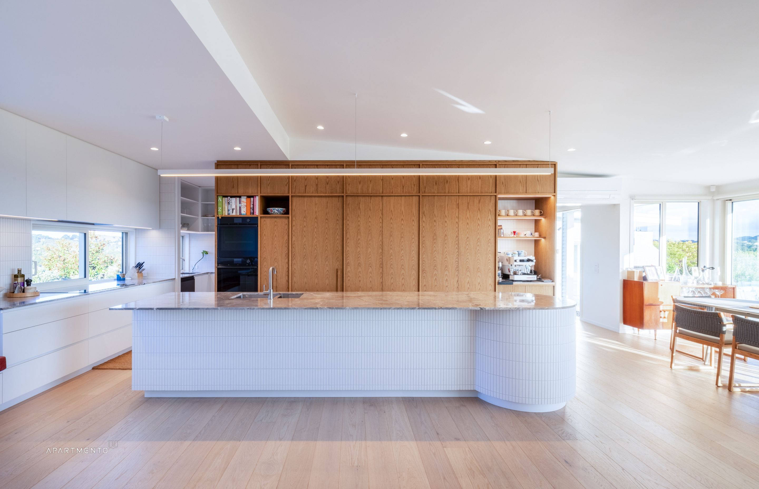 AMArchitectsWaihekeMCrawfordMCP1464-HDR.jpg