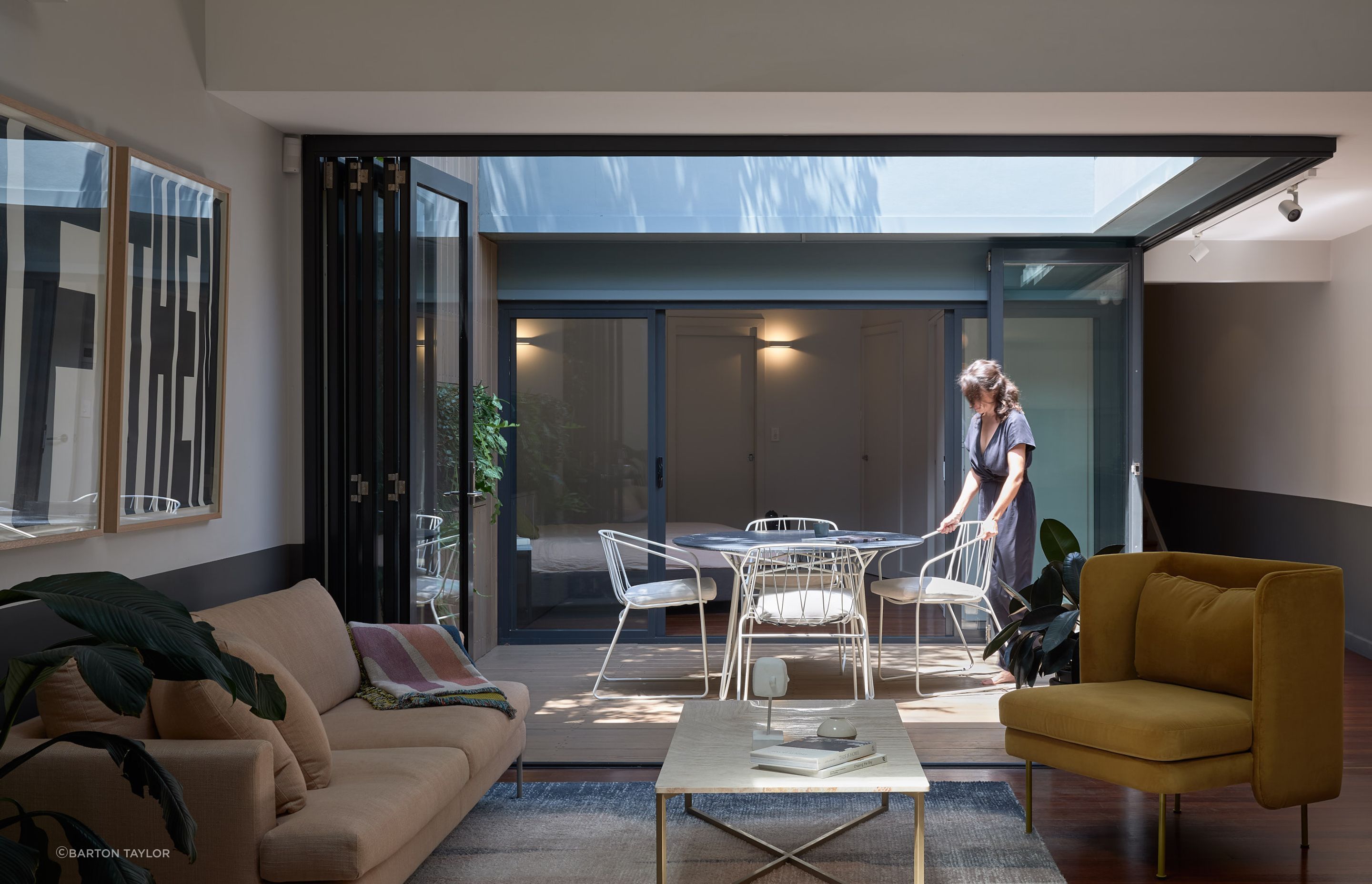 Edgecliff