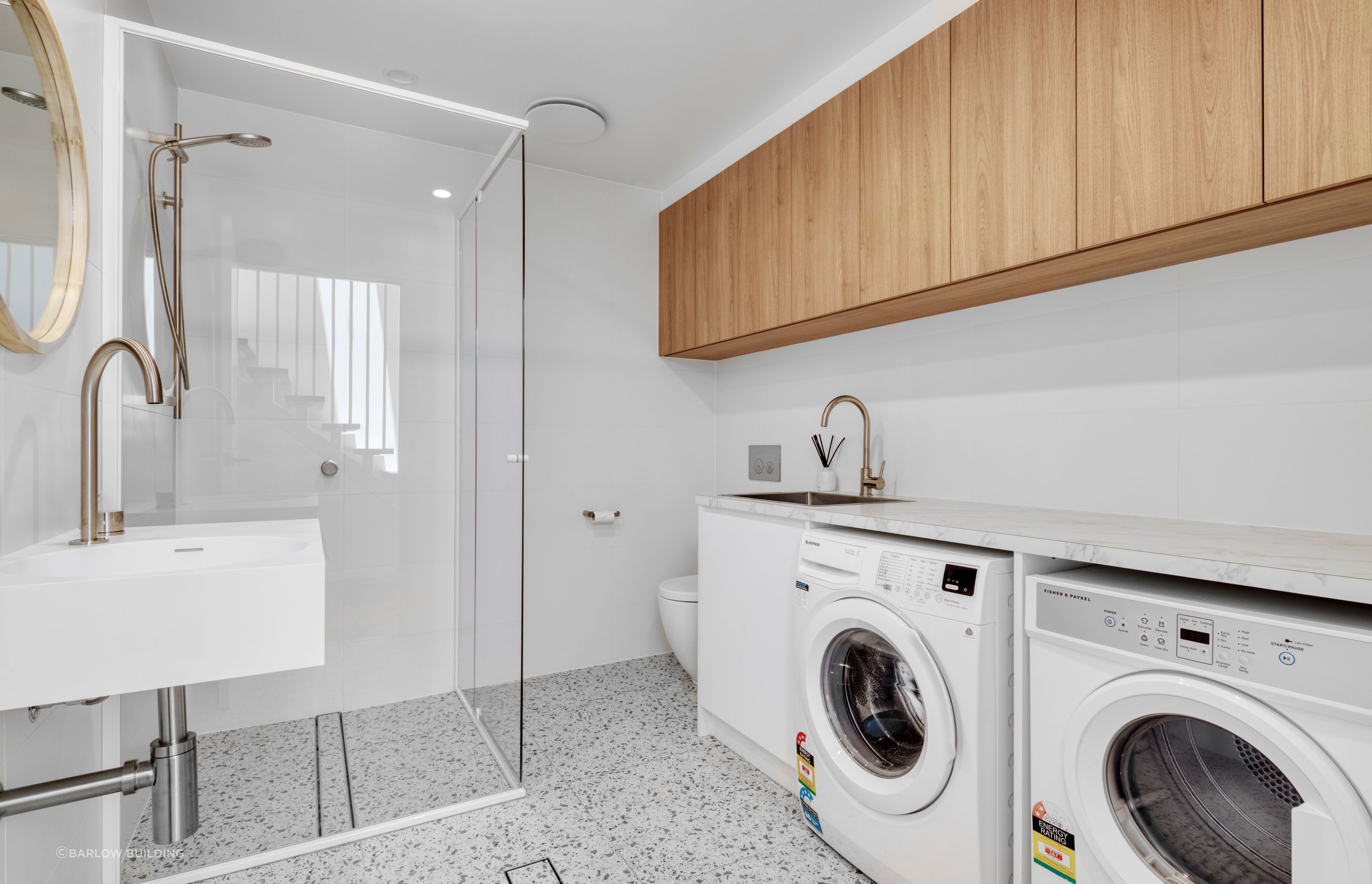 BarlowBathroomsH1-7.jpg
