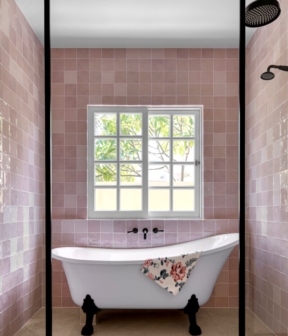 BarlowBathroomsH2-2.jpg